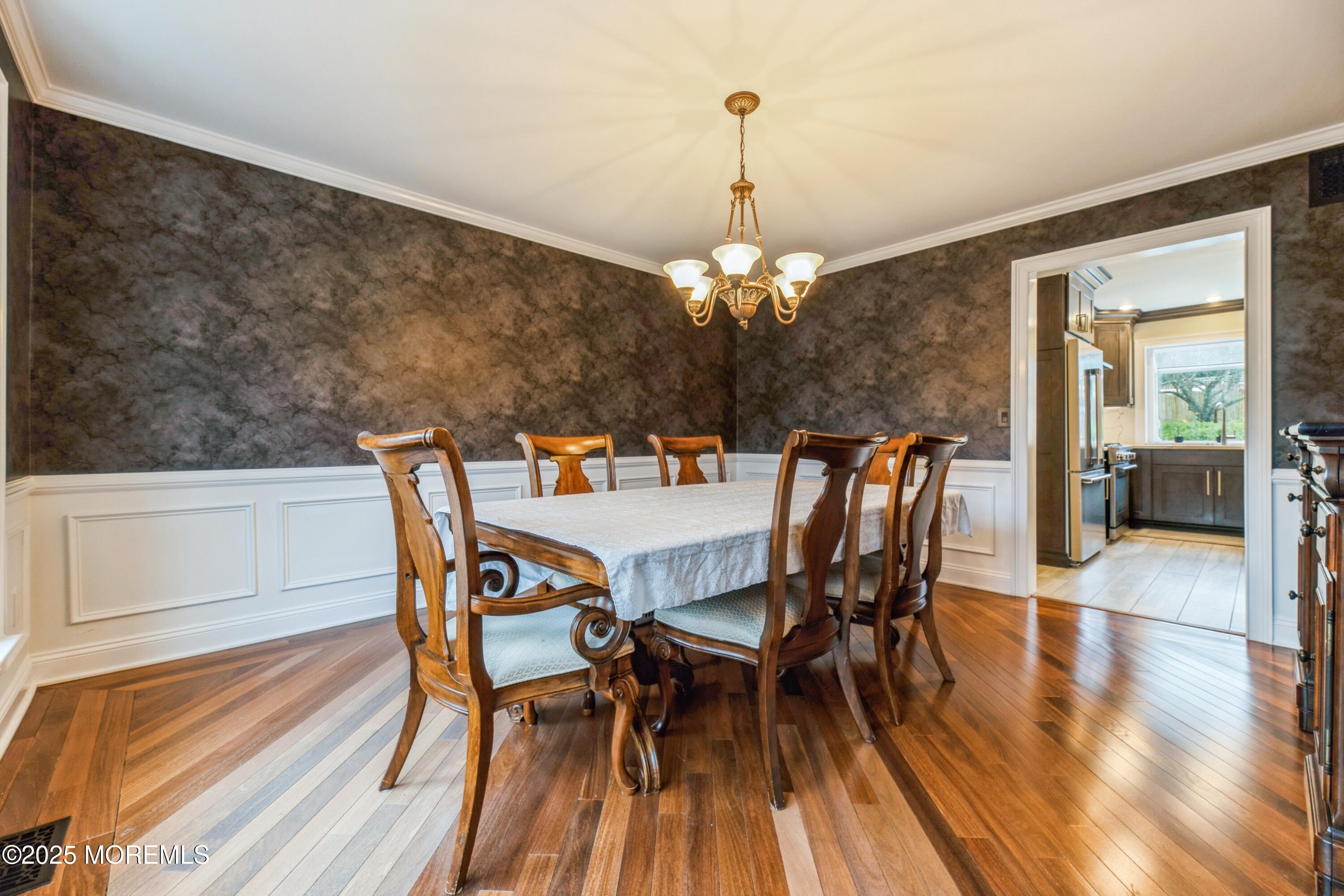44 Manor Drive, Marlboro, New Jersey image 10