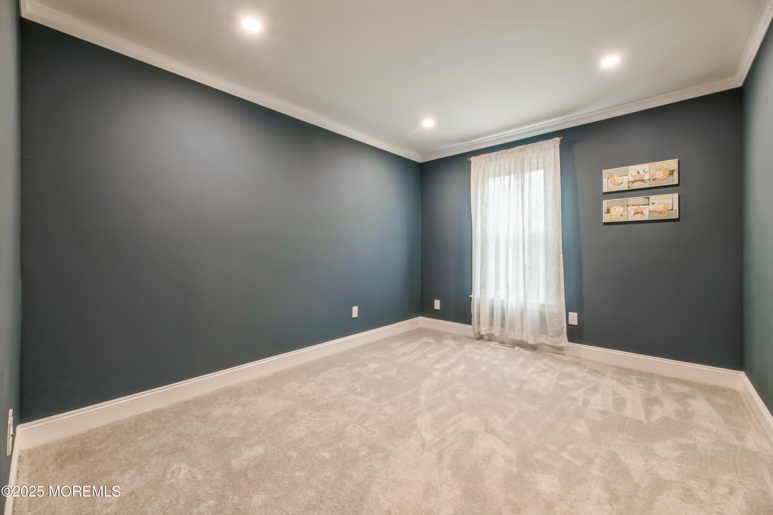 44 Manor Drive, Marlboro, New Jersey image 19