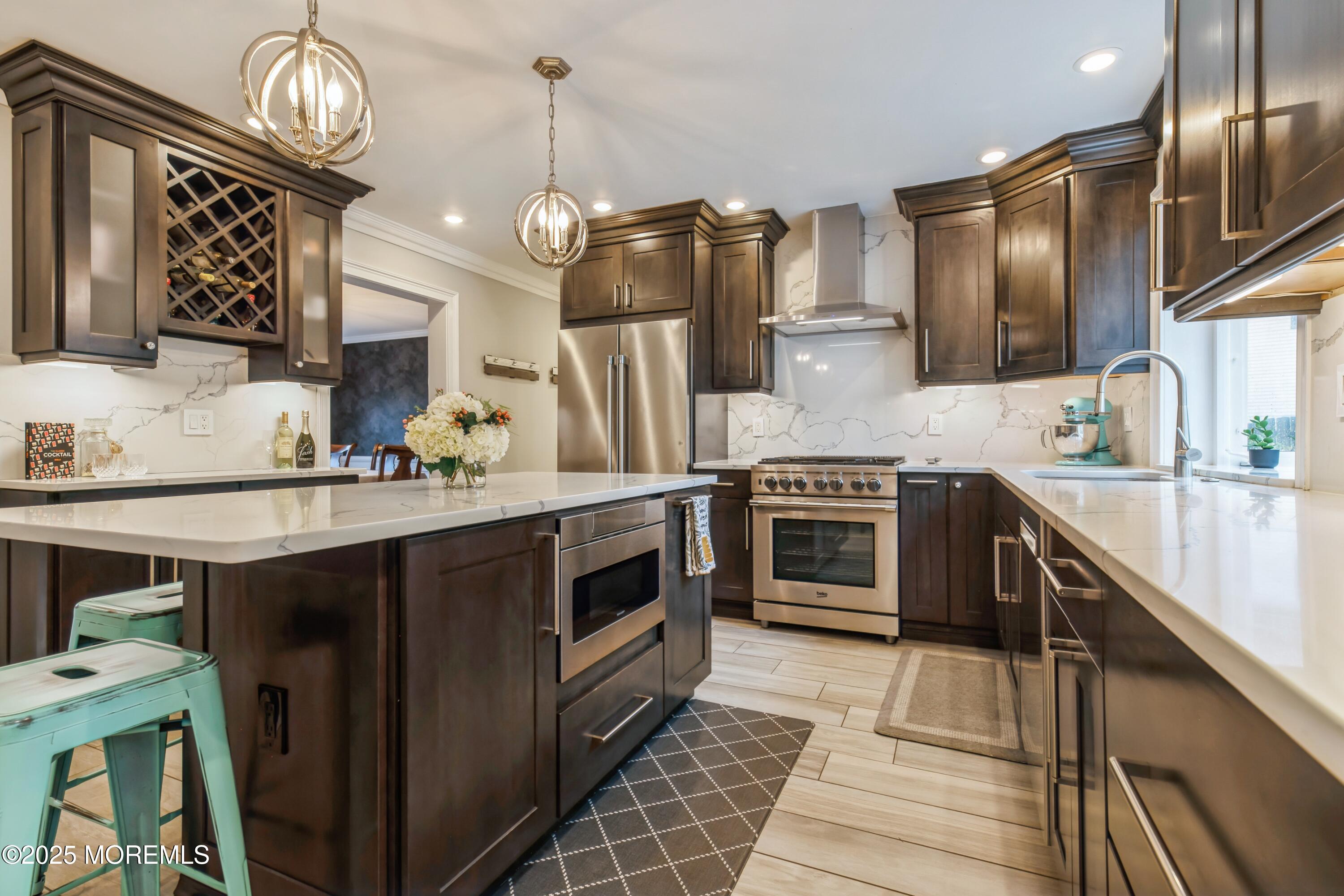 44 Manor Drive, Marlboro, New Jersey image 8
