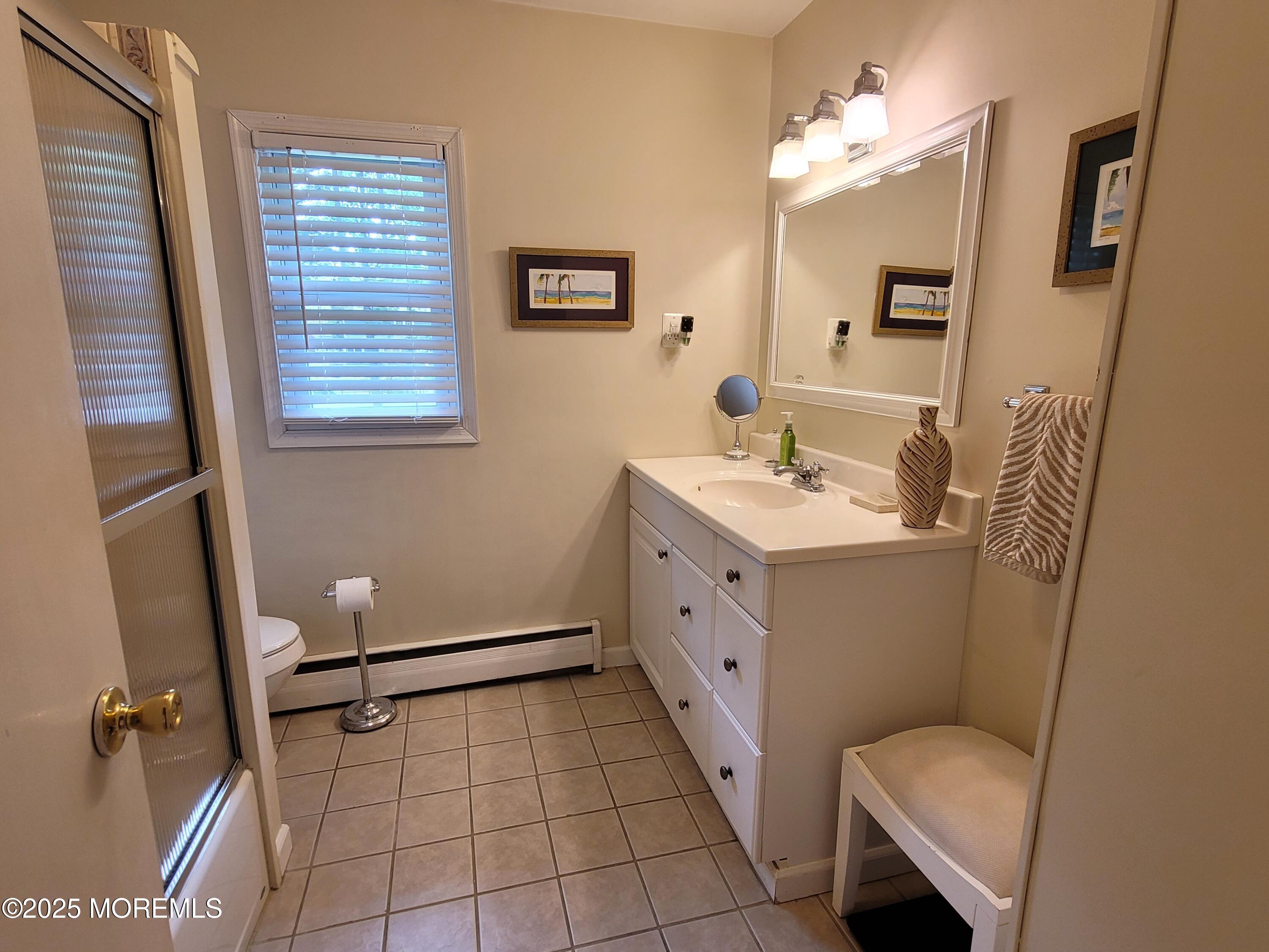 54 E Riverdale Avenue, Tinton Falls, New Jersey image 28