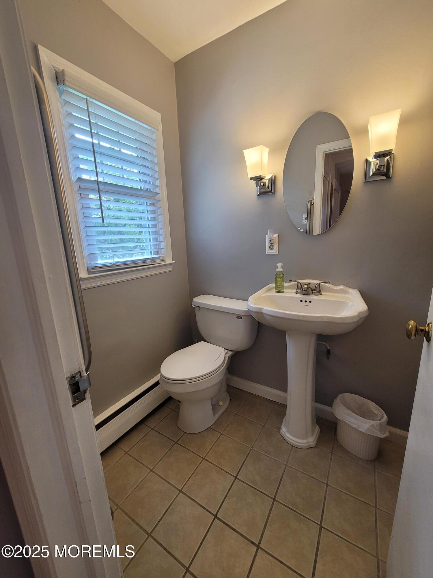 54 E Riverdale Avenue, Tinton Falls, New Jersey image 22