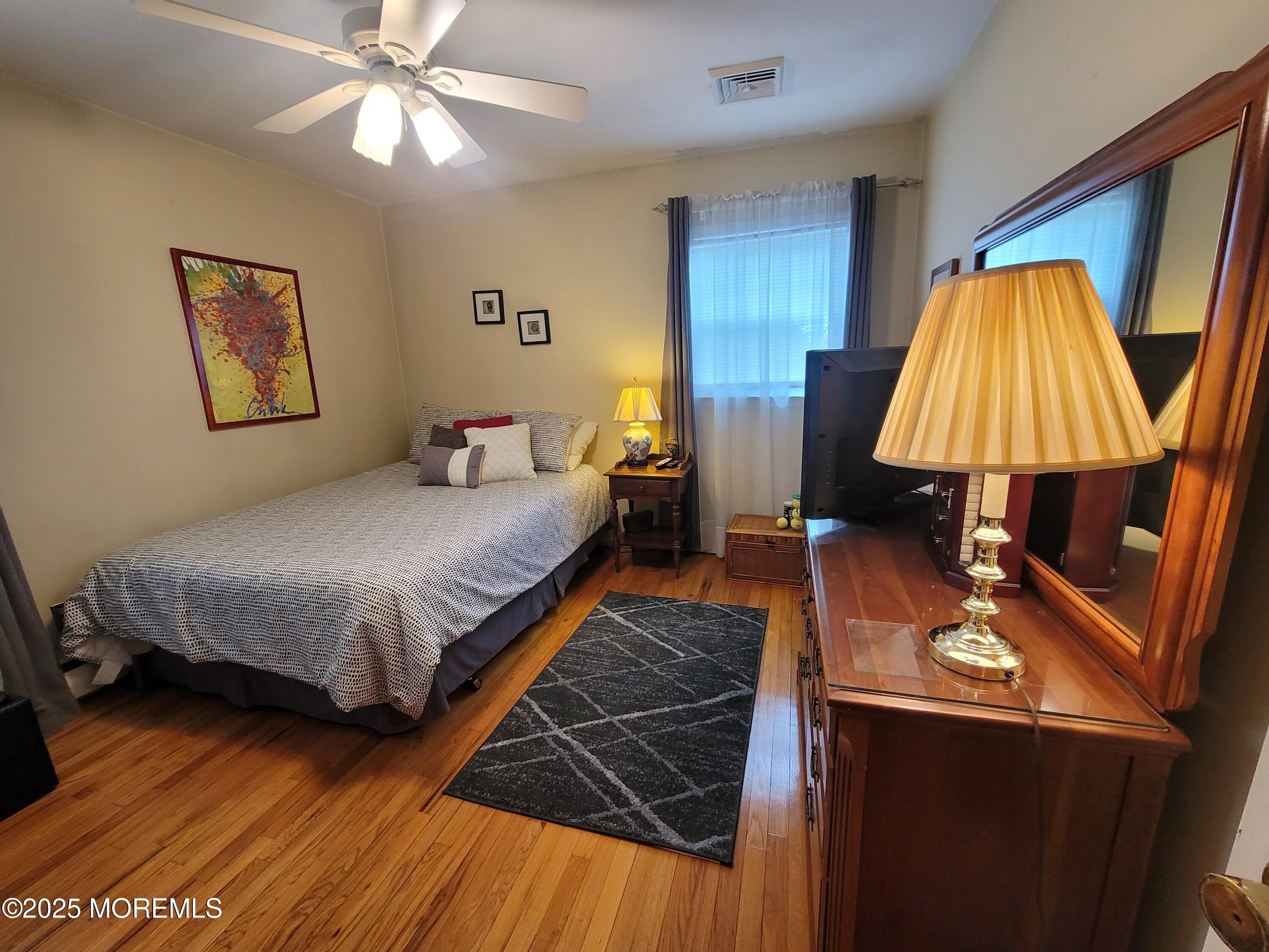 54 E Riverdale Avenue, Tinton Falls, New Jersey image 25