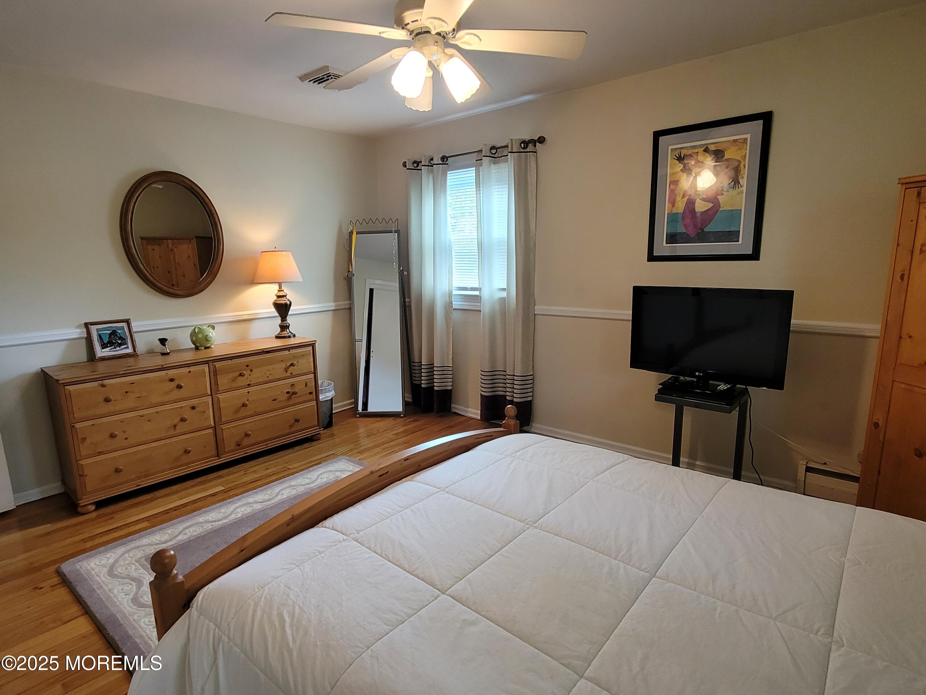 54 E Riverdale Avenue, Tinton Falls, New Jersey image 24