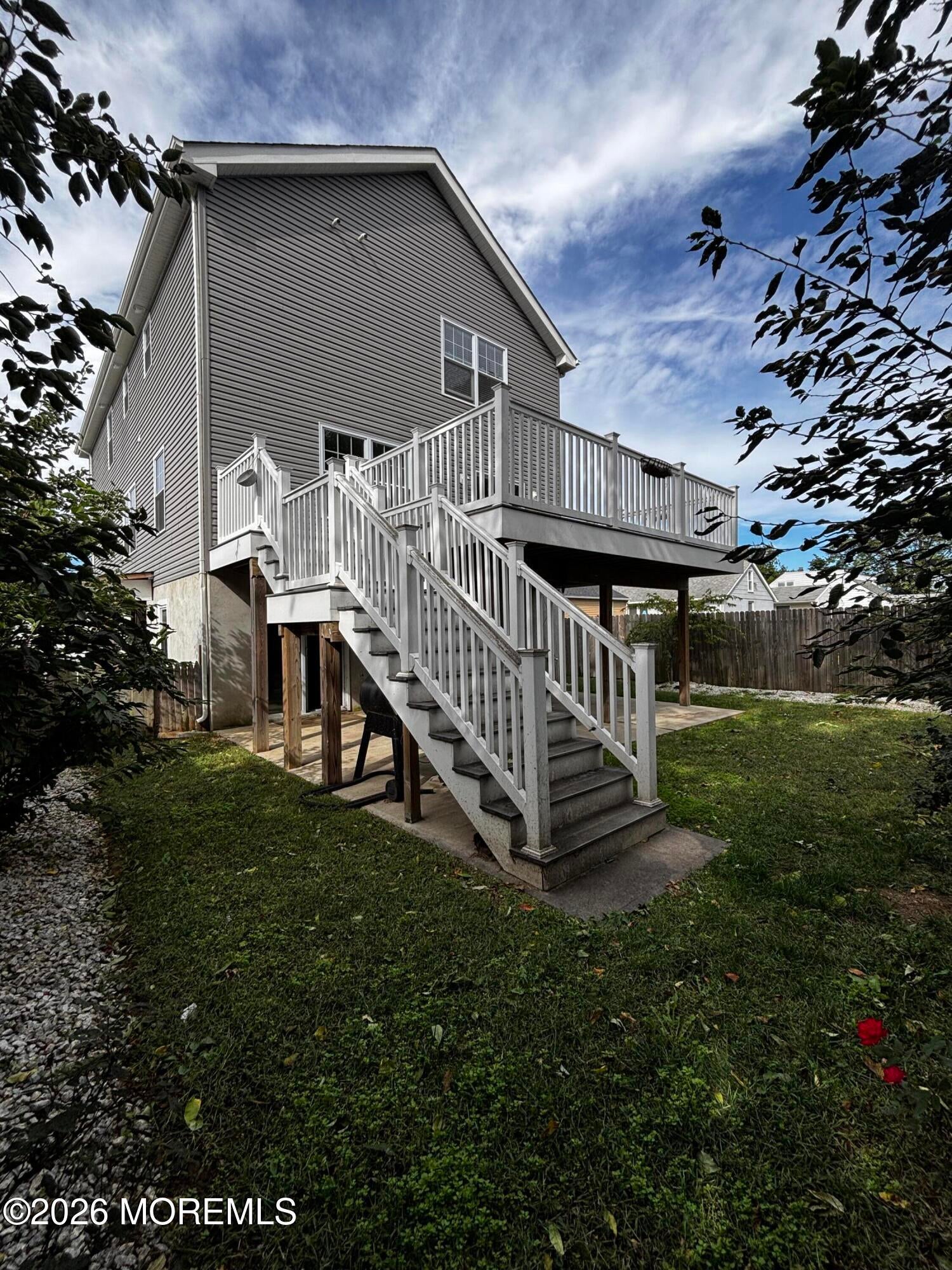 60 Waackaack Avenue