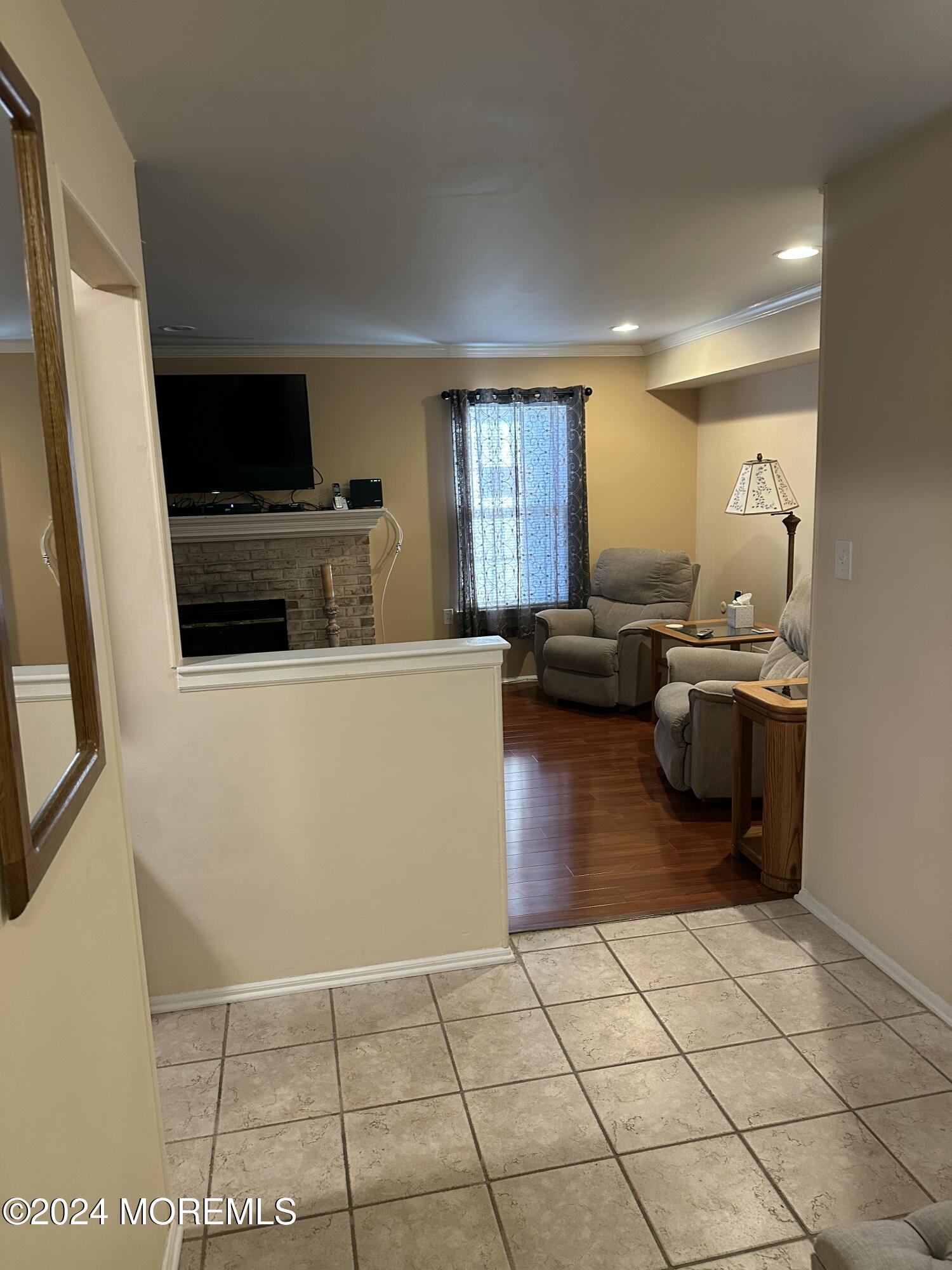 302 Wellington Place #2, Aberdeen, New Jersey image 13