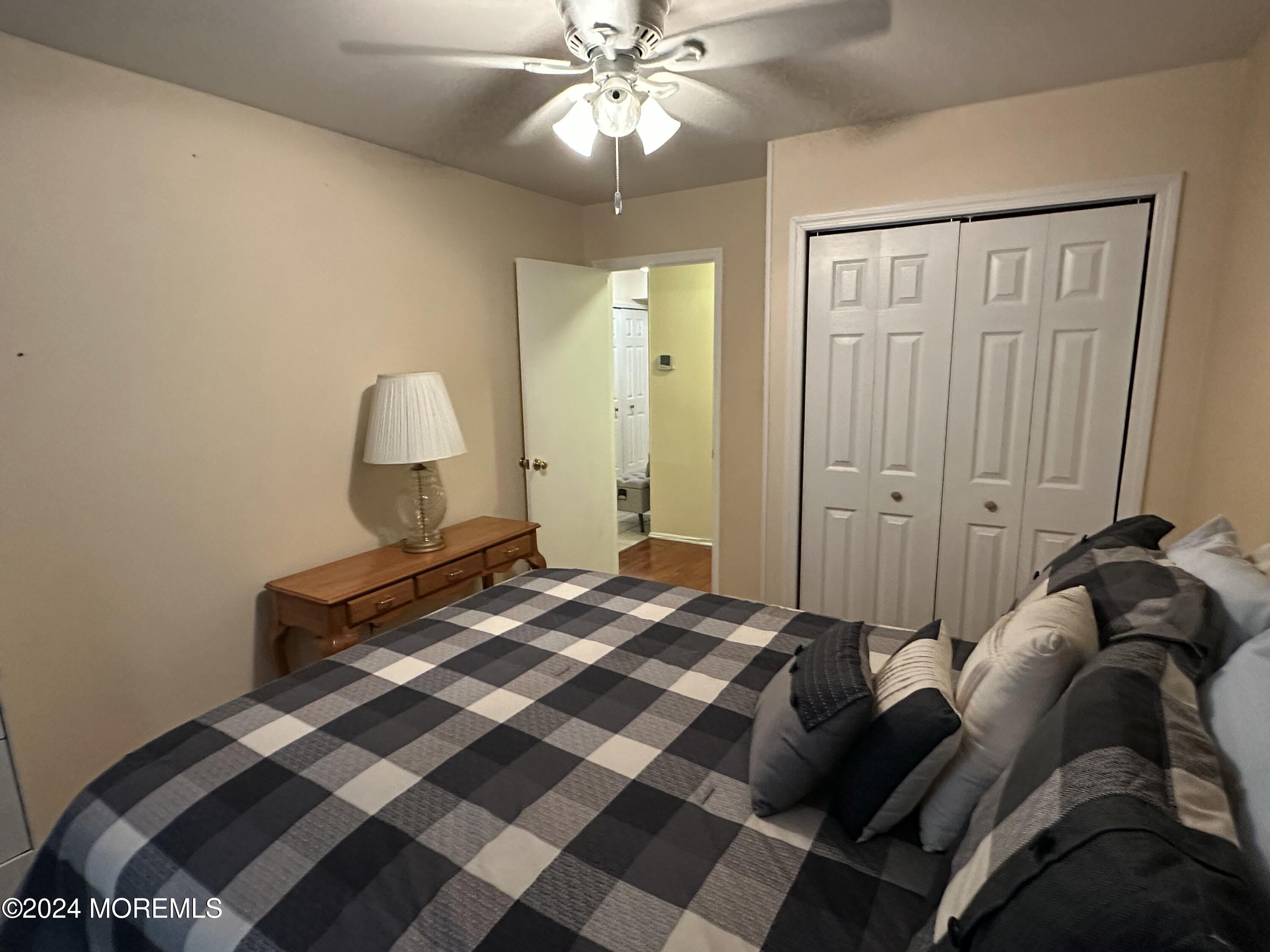 302 Wellington Place #2, Aberdeen, New Jersey image 15