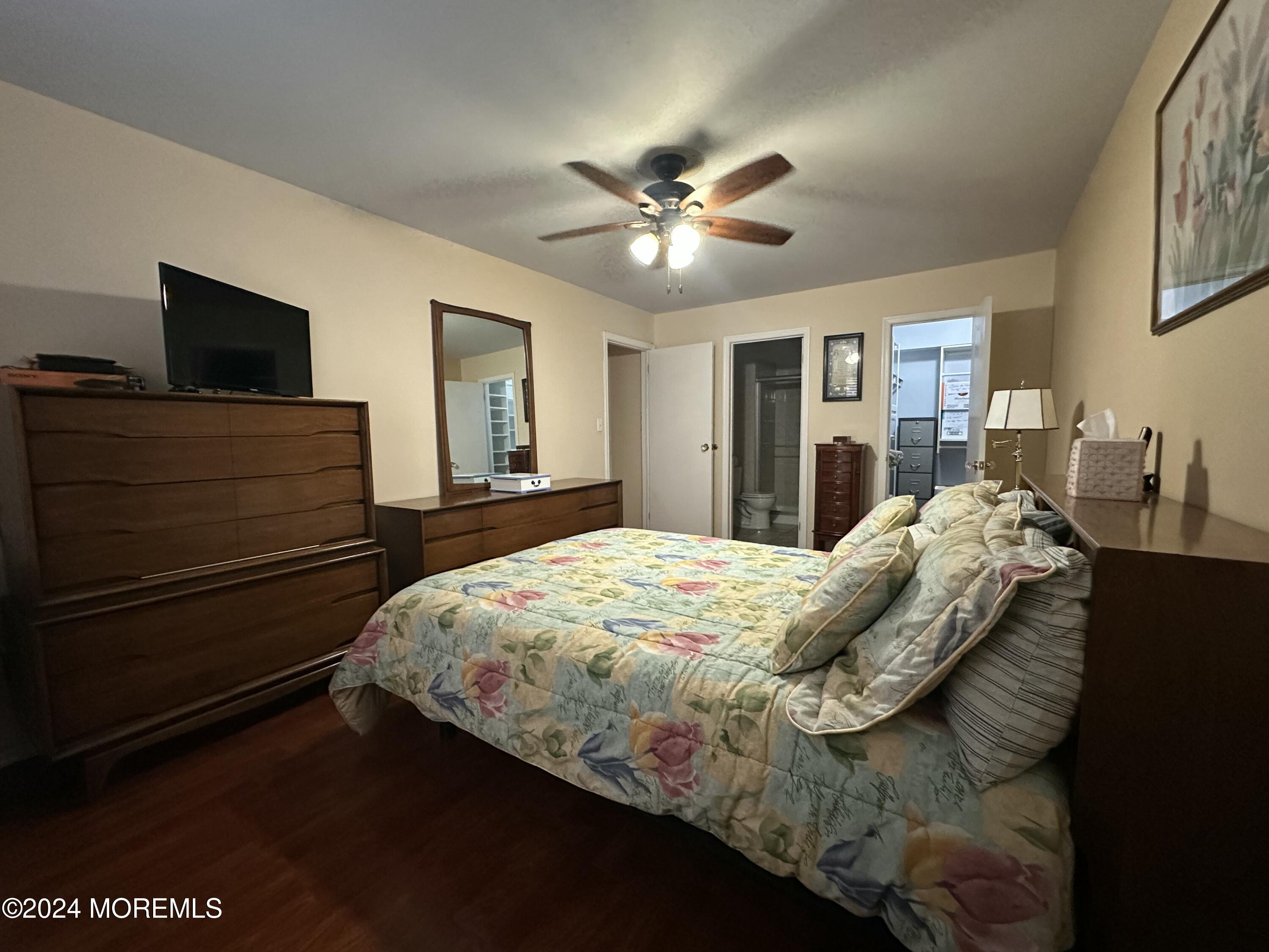 302 Wellington Place #2, Aberdeen, New Jersey image 21