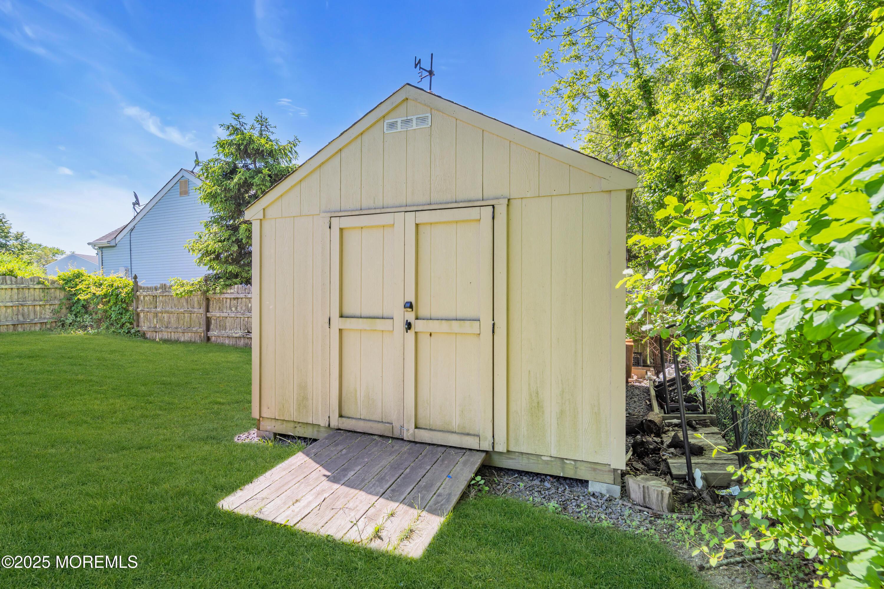 138 Locust Street, Tuckerton, New Jersey image 26