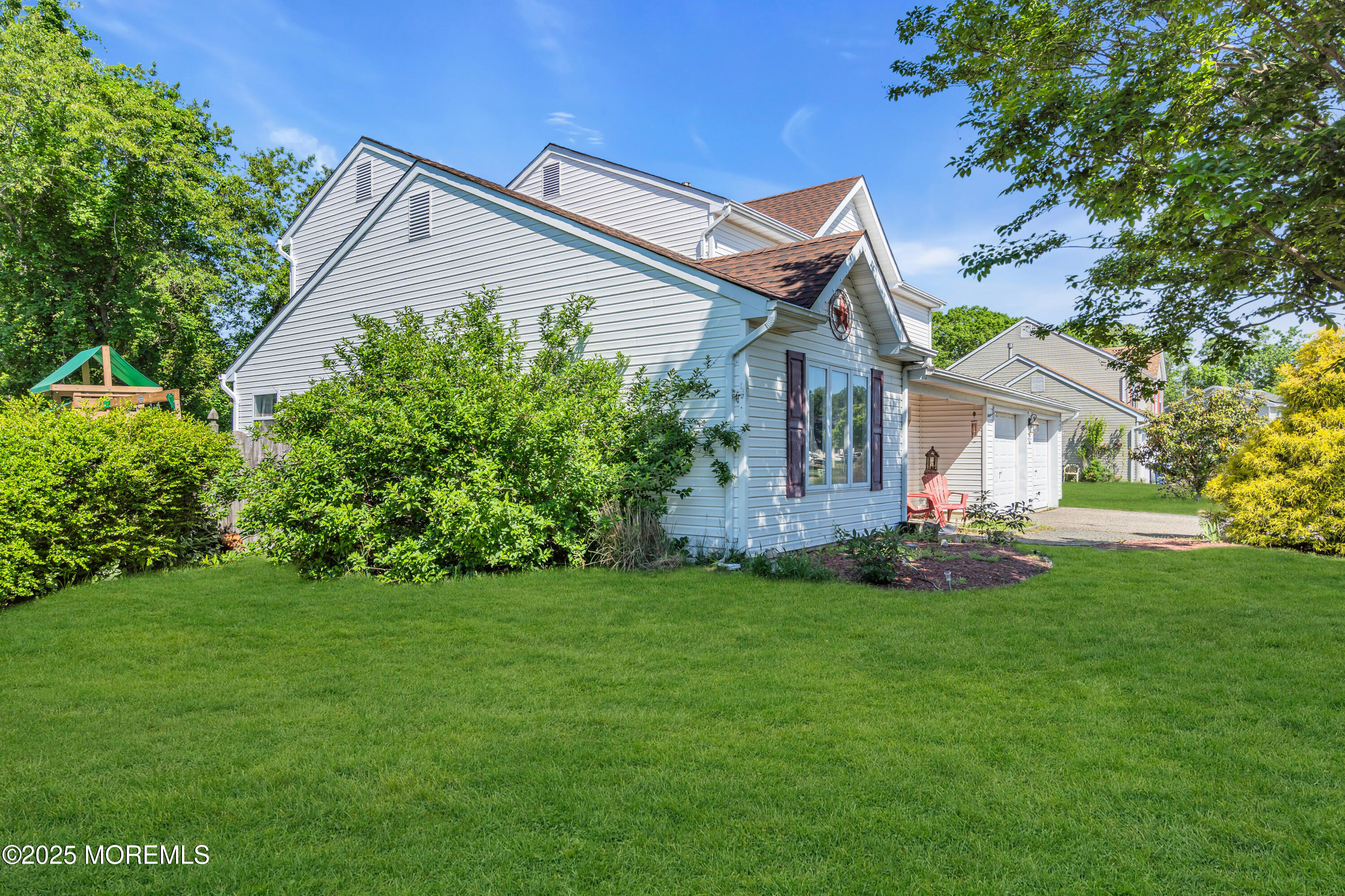 138 Locust Street, Tuckerton, New Jersey image 30