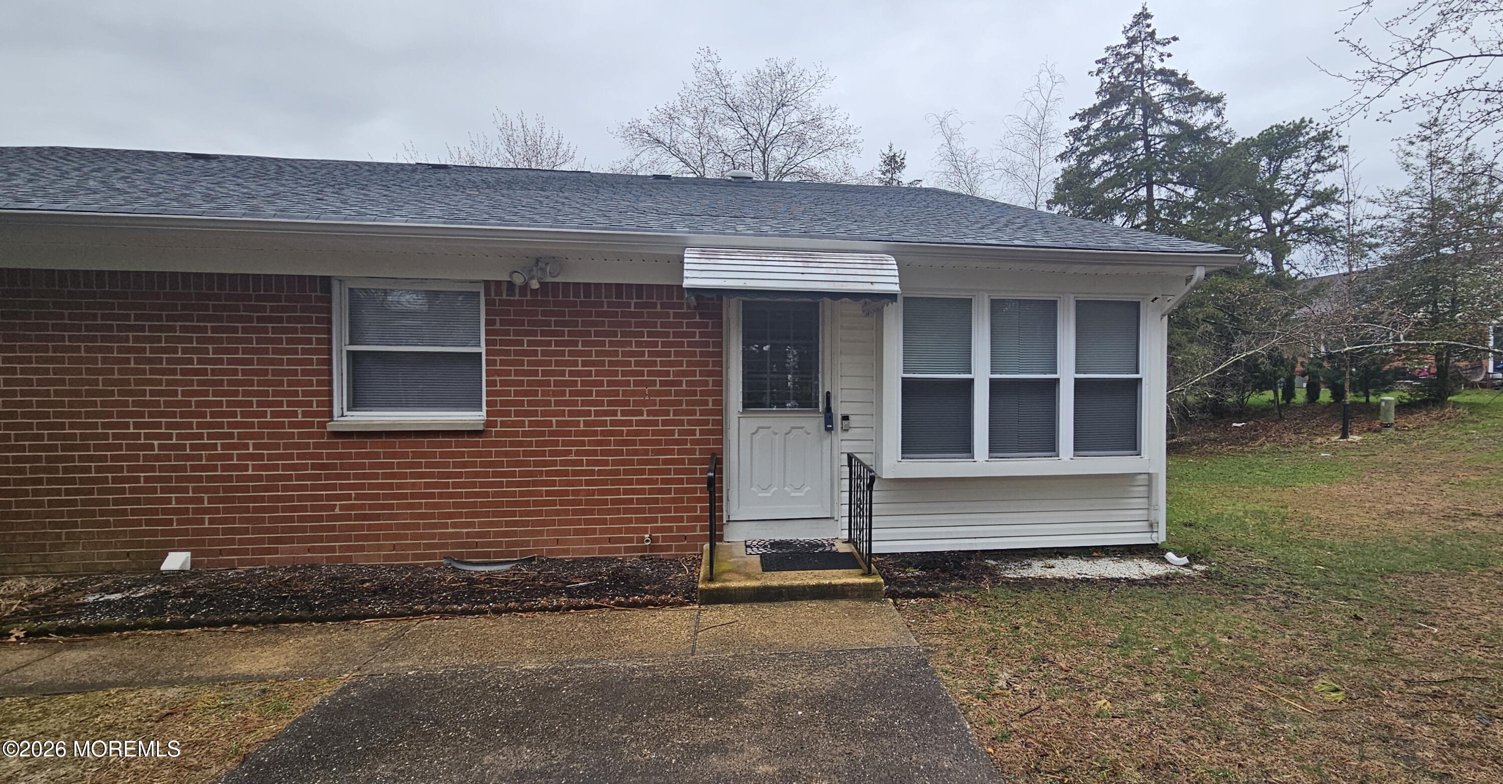 105 E Constitution Boulevard