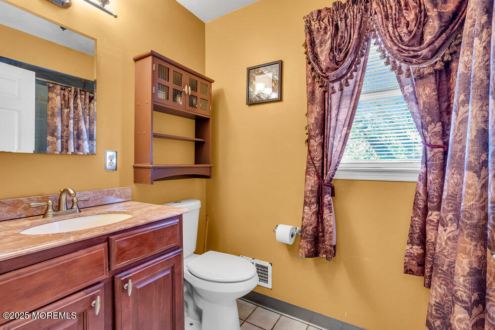 1064 Bennetts Mills Road, Jackson, New Jersey image 13