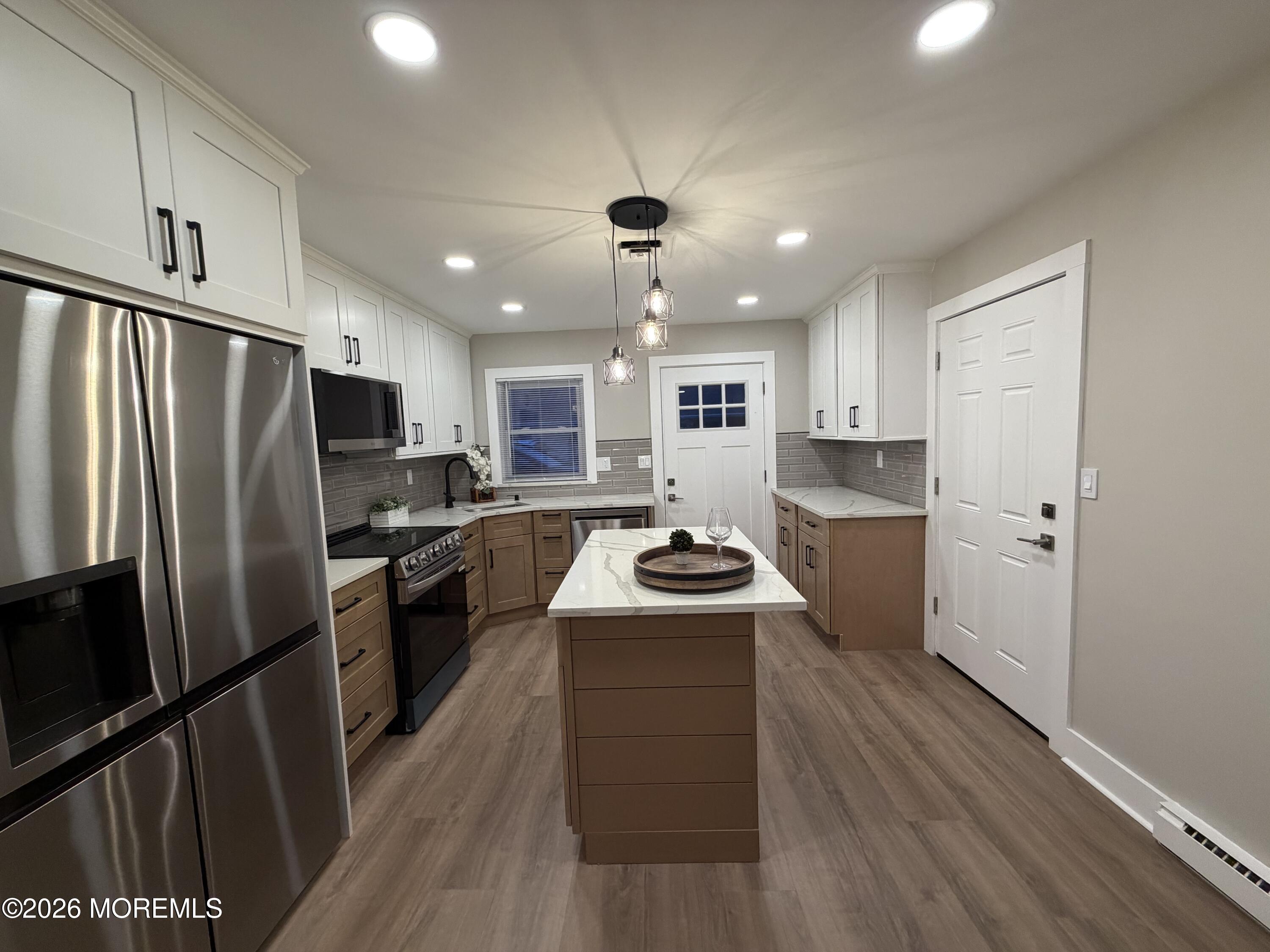 337c Canterbury Court