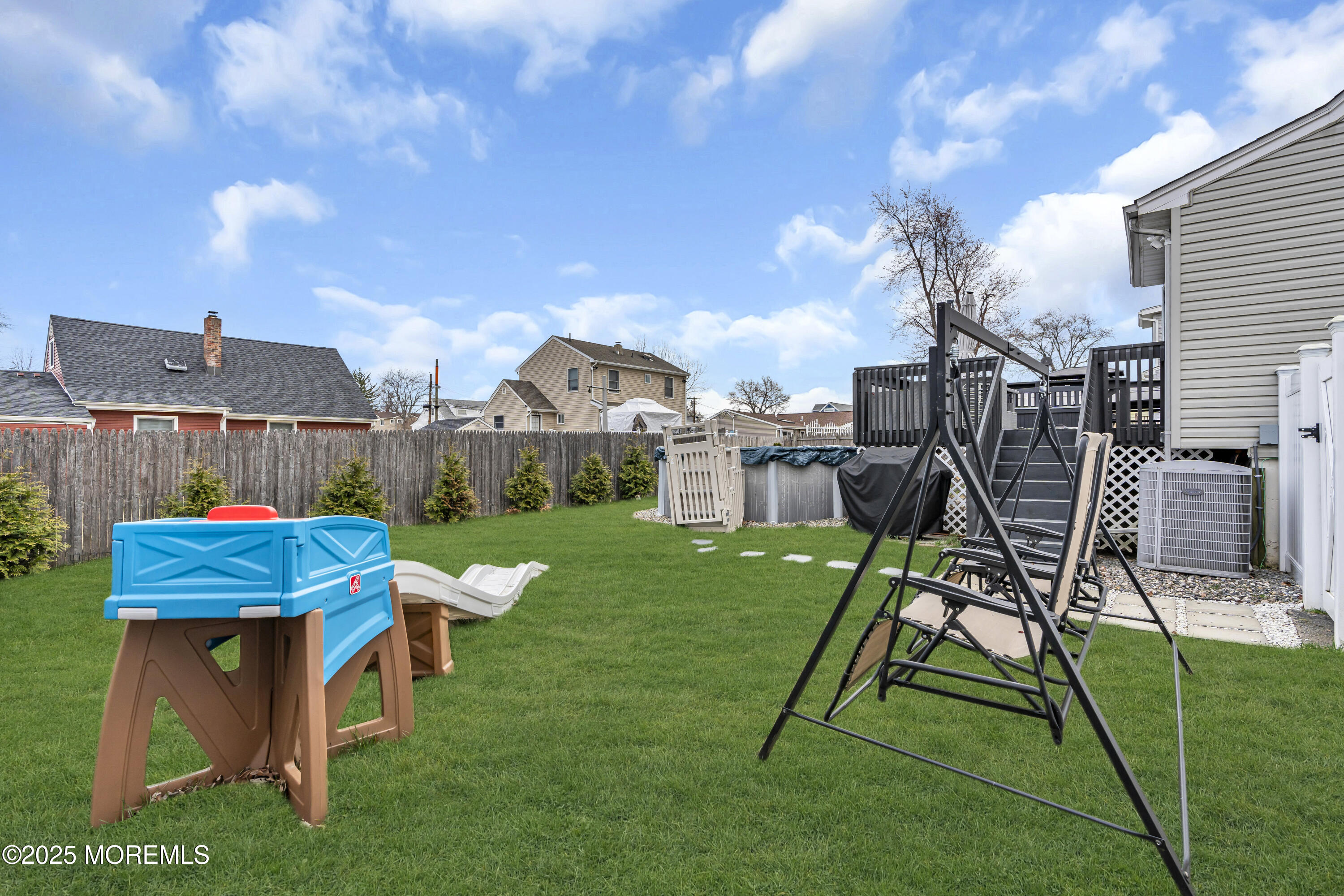 267 Middle Road, Hazlet, New Jersey image 25