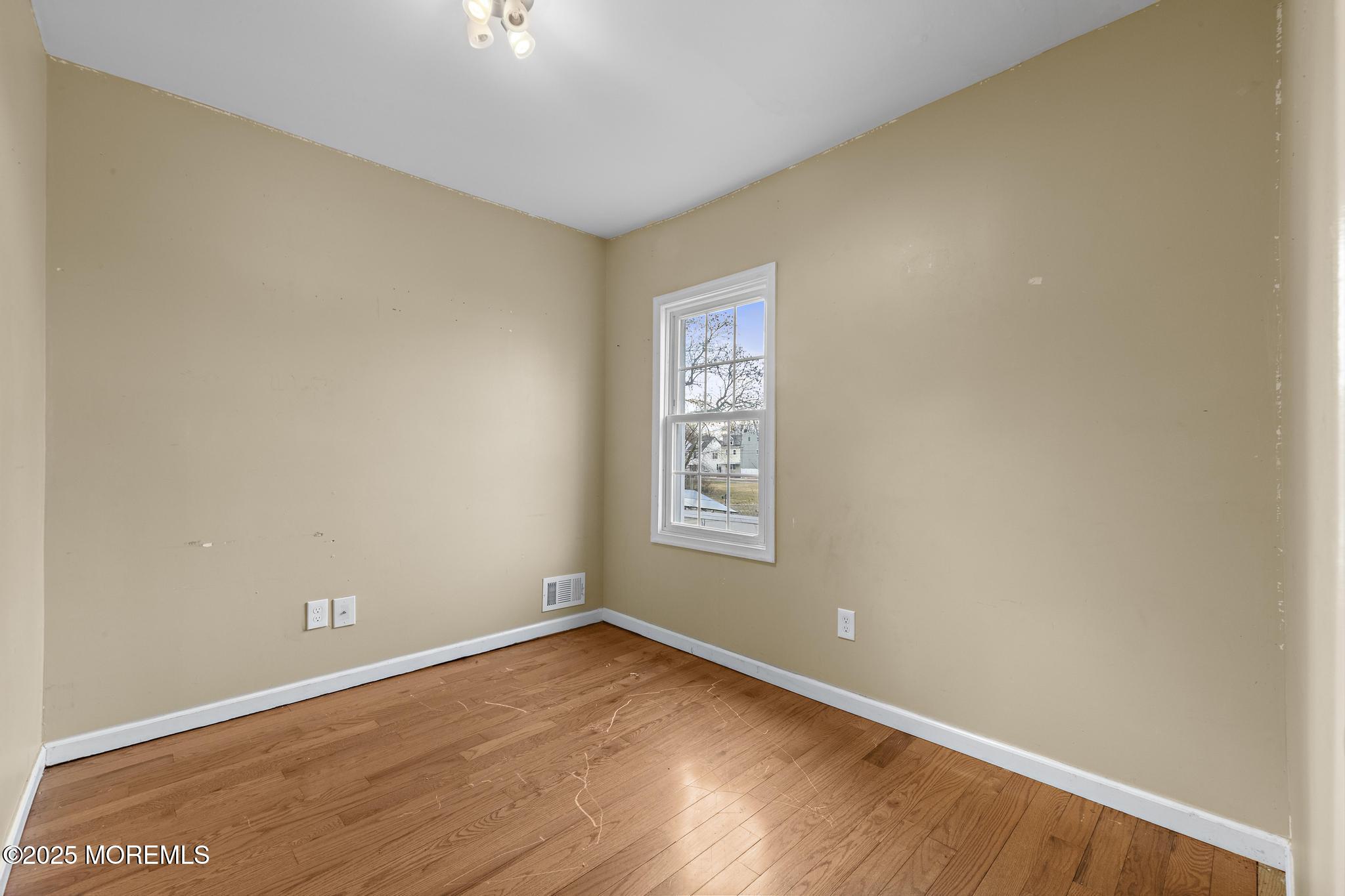 335 Jones Avenue, Burlington, New Jersey image 21