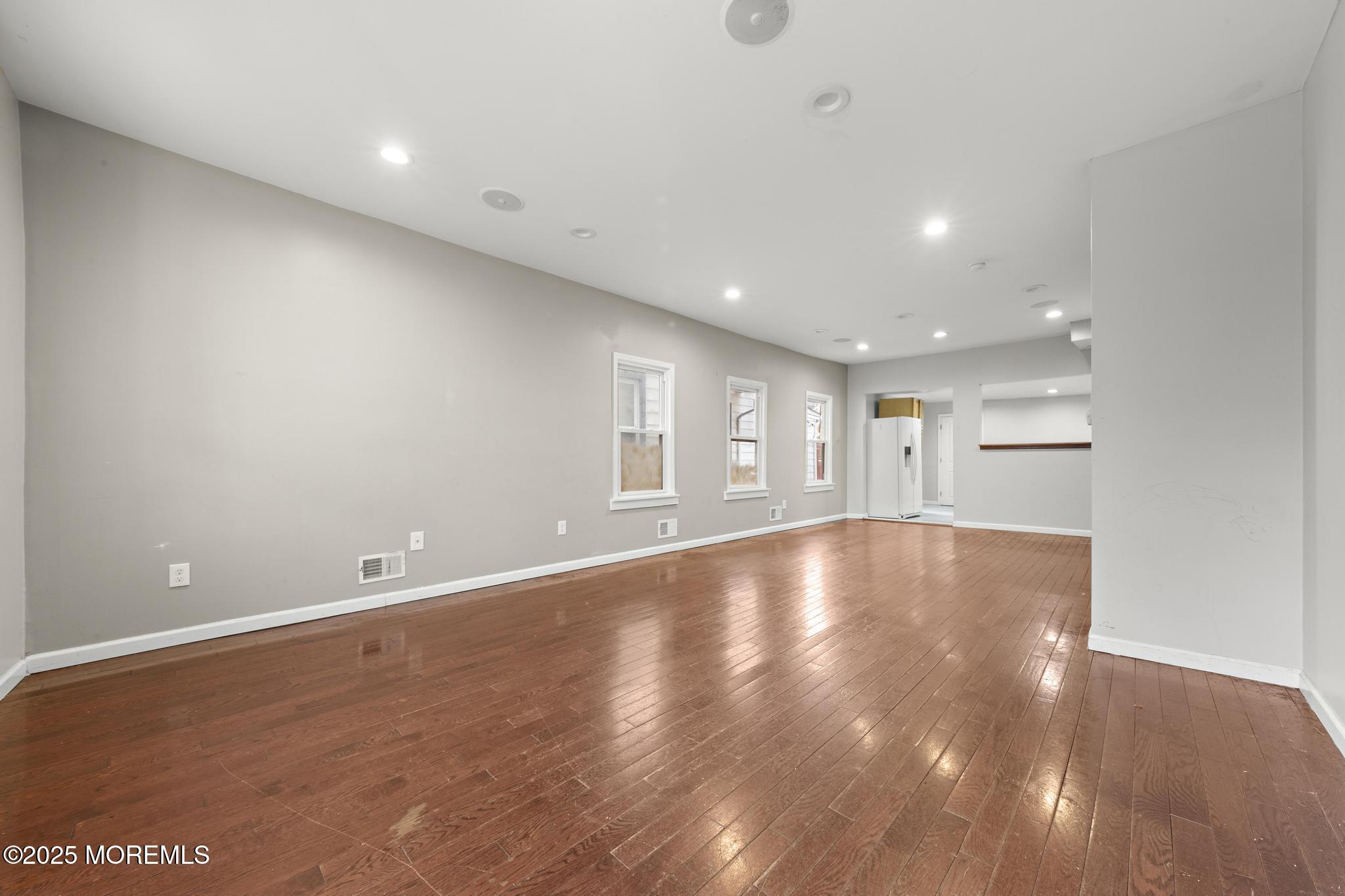 335 Jones Avenue, Burlington, New Jersey image 9
