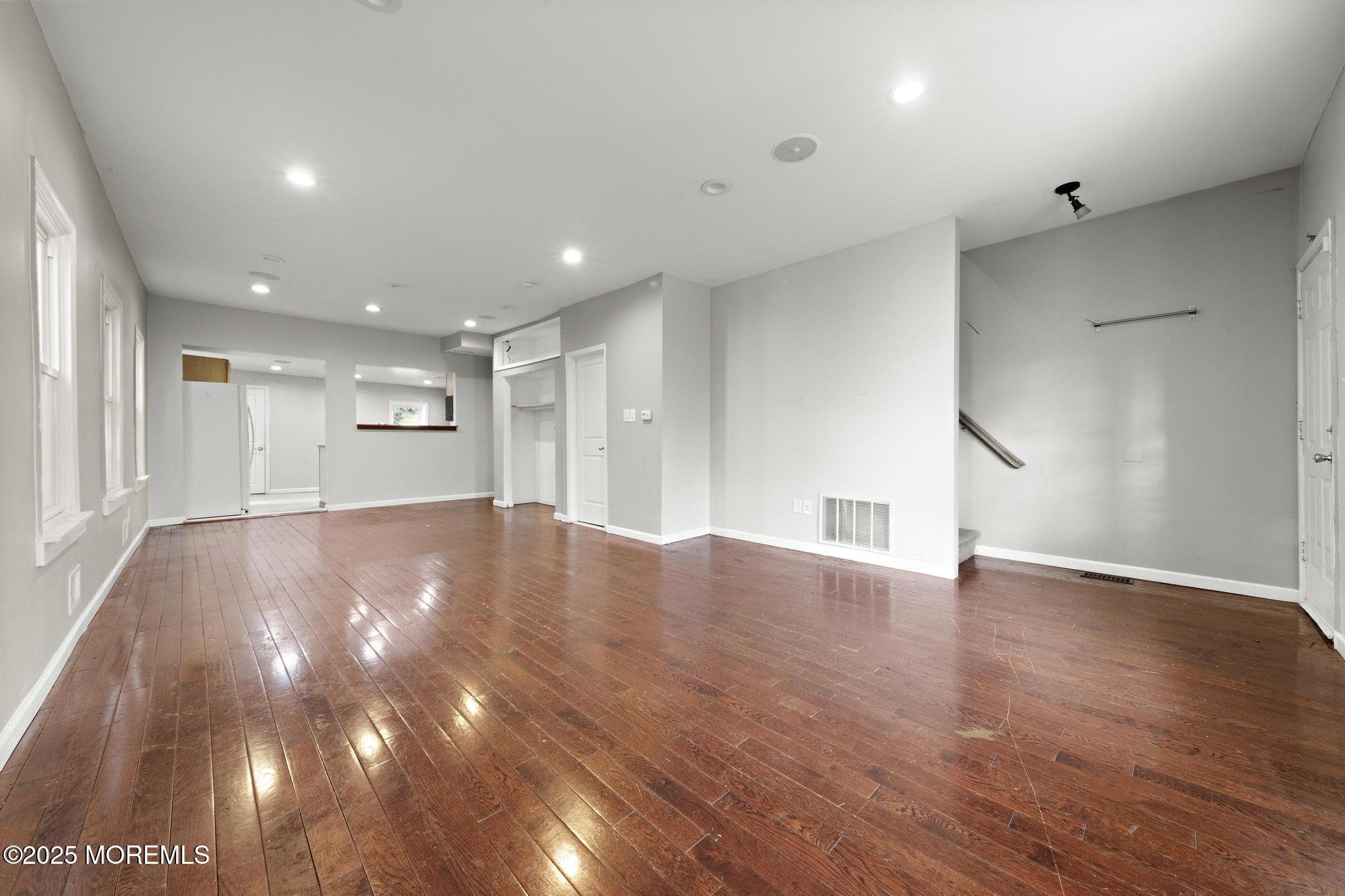 335 Jones Avenue, Burlington, New Jersey image 8