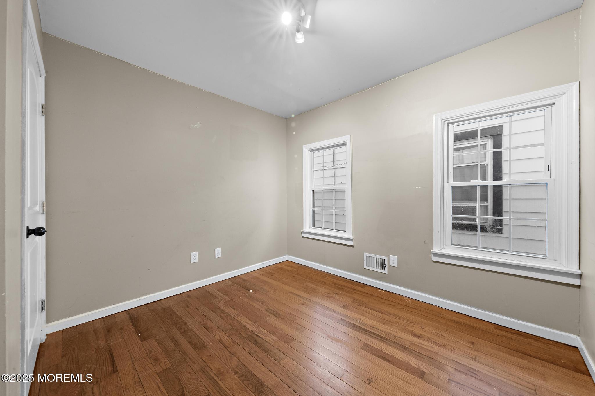 335 Jones Avenue, Burlington, New Jersey image 22