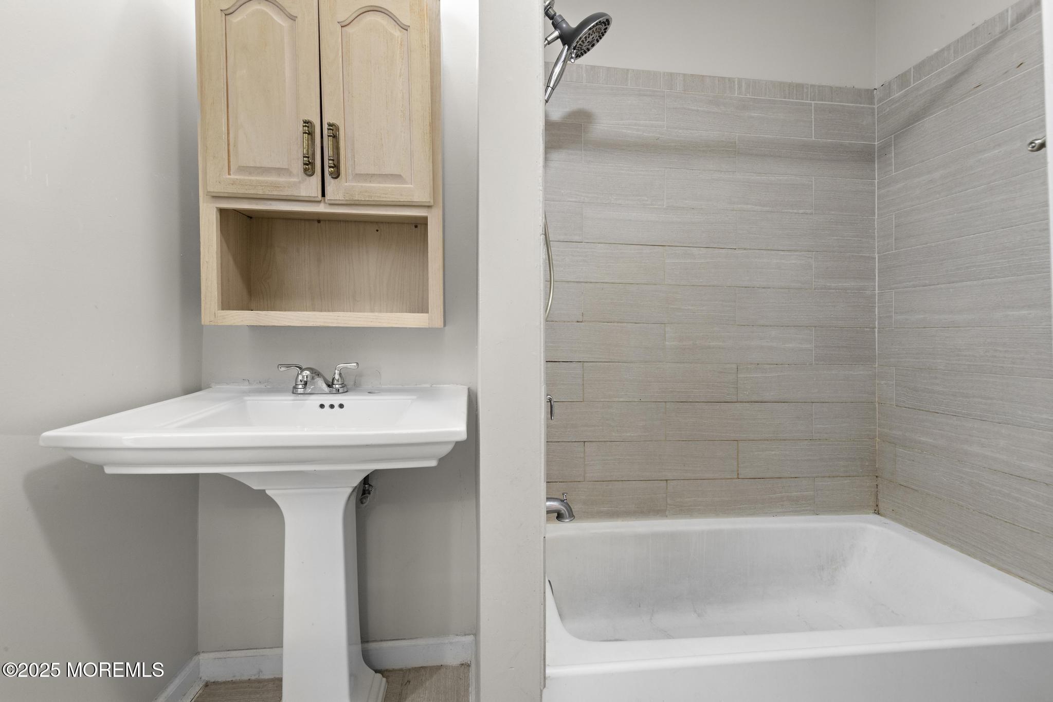 335 Jones Avenue, Burlington, New Jersey image 18