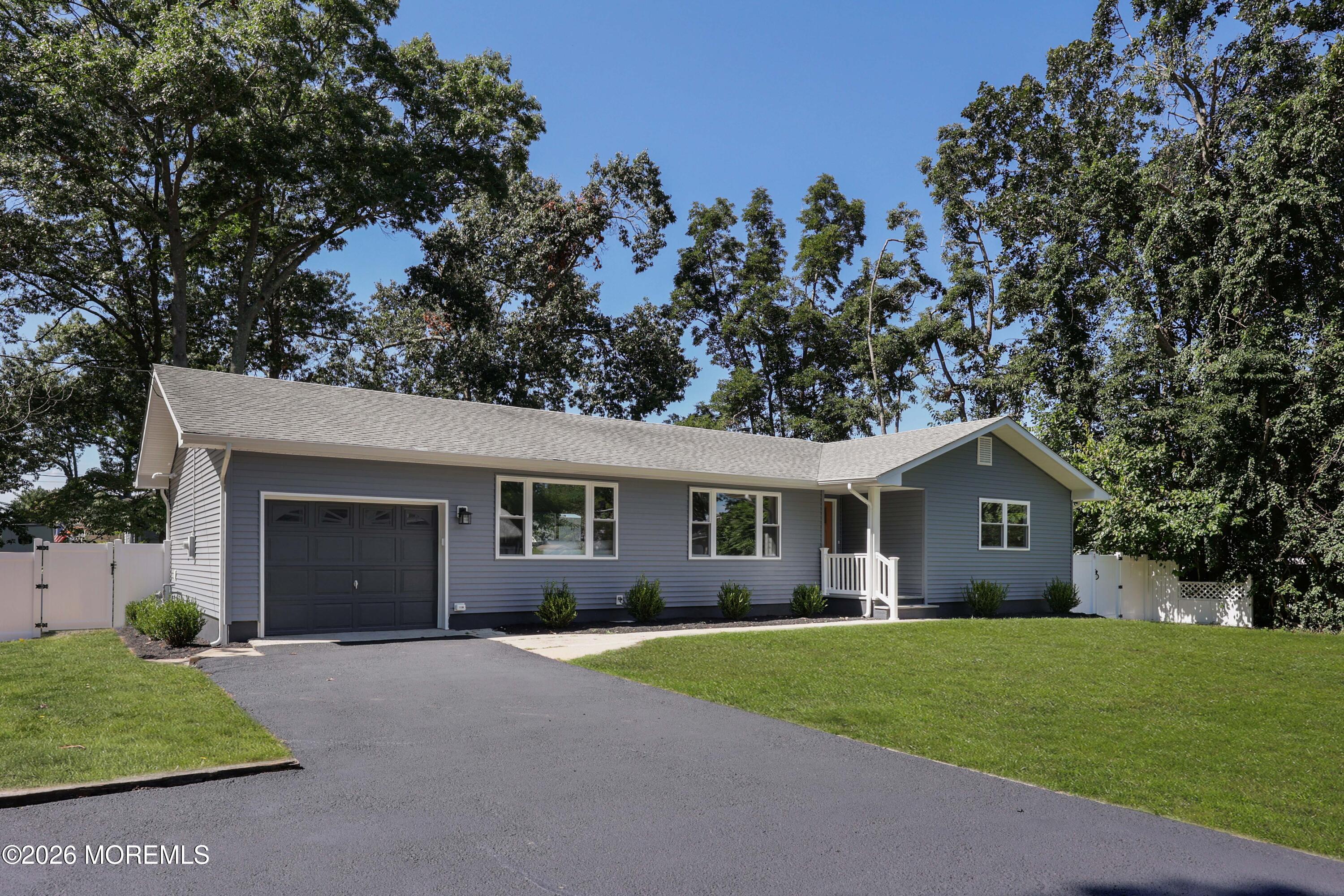 15 Walnut Street