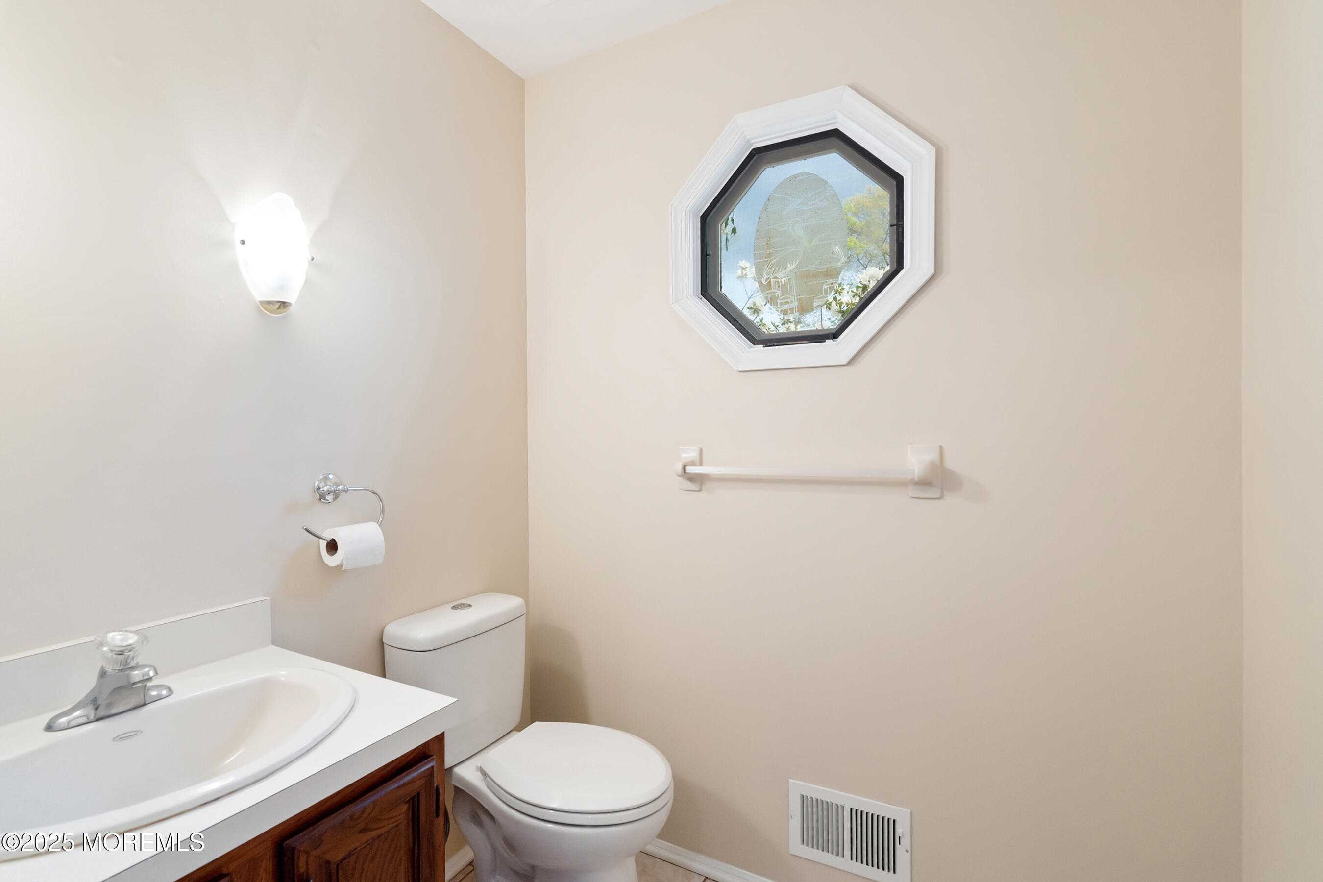 1256 Knightsbridge Close, Toms River, New Jersey image 15