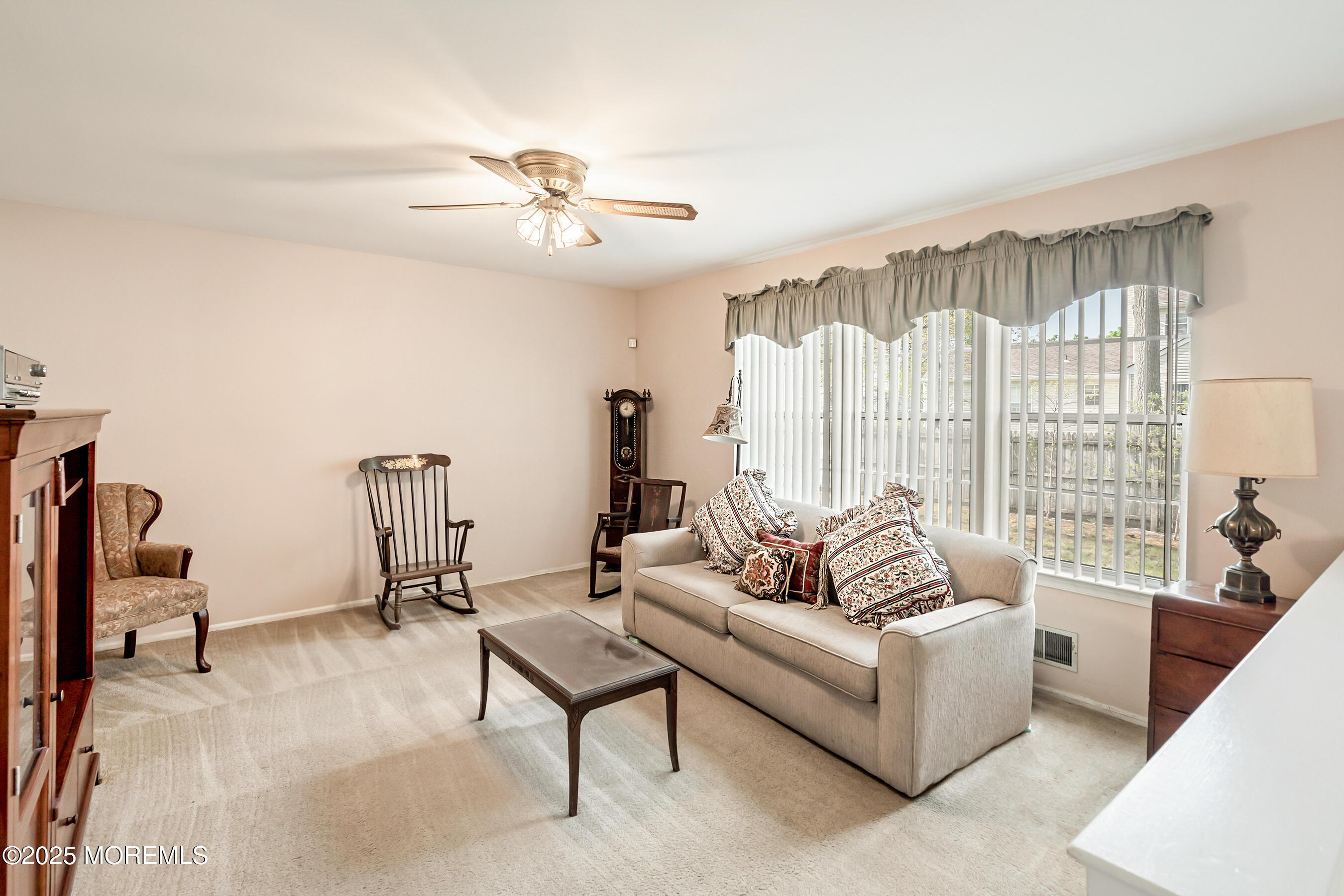 1256 Knightsbridge Close, Toms River, New Jersey image 13
