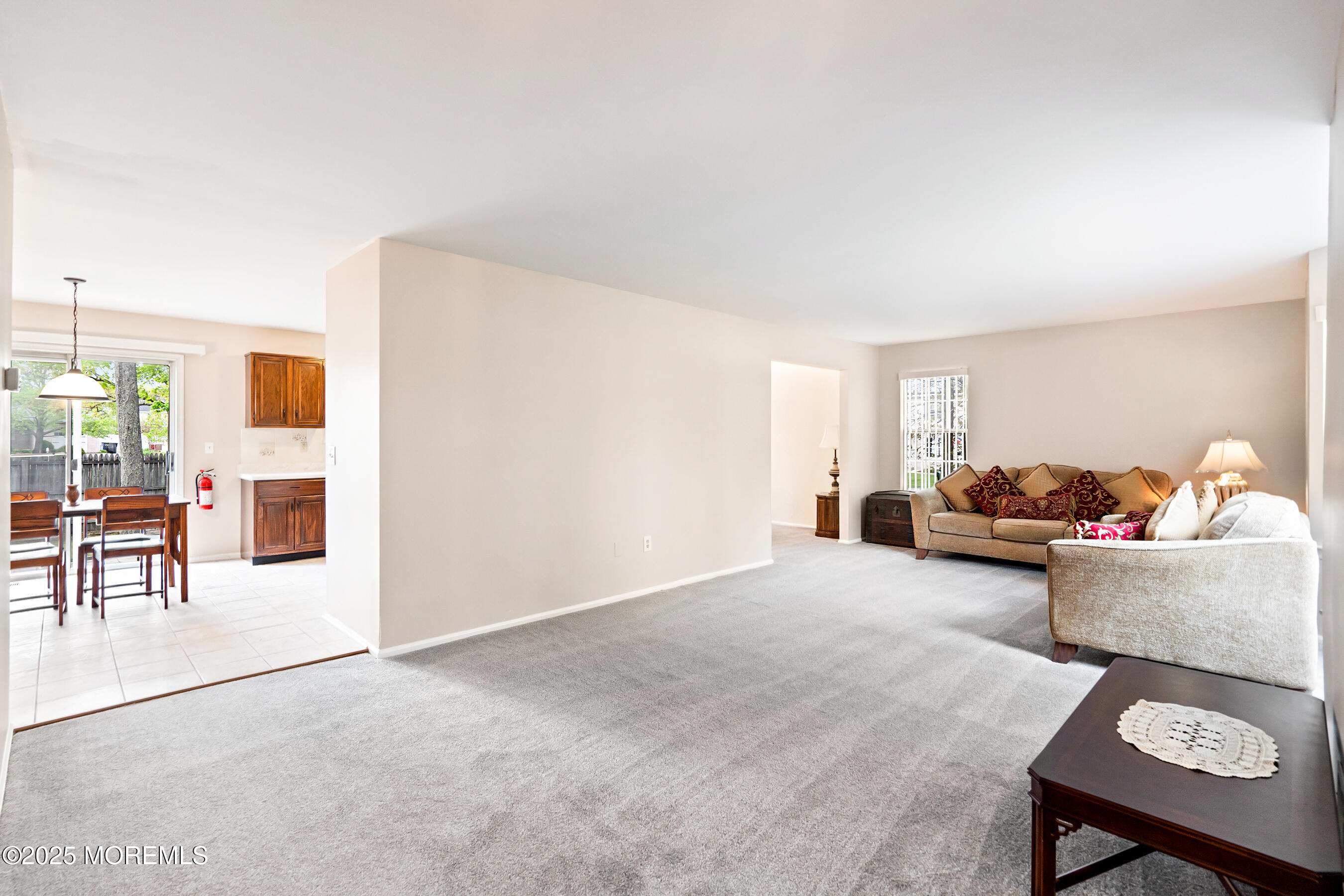 1256 Knightsbridge Close, Toms River, New Jersey image 5
