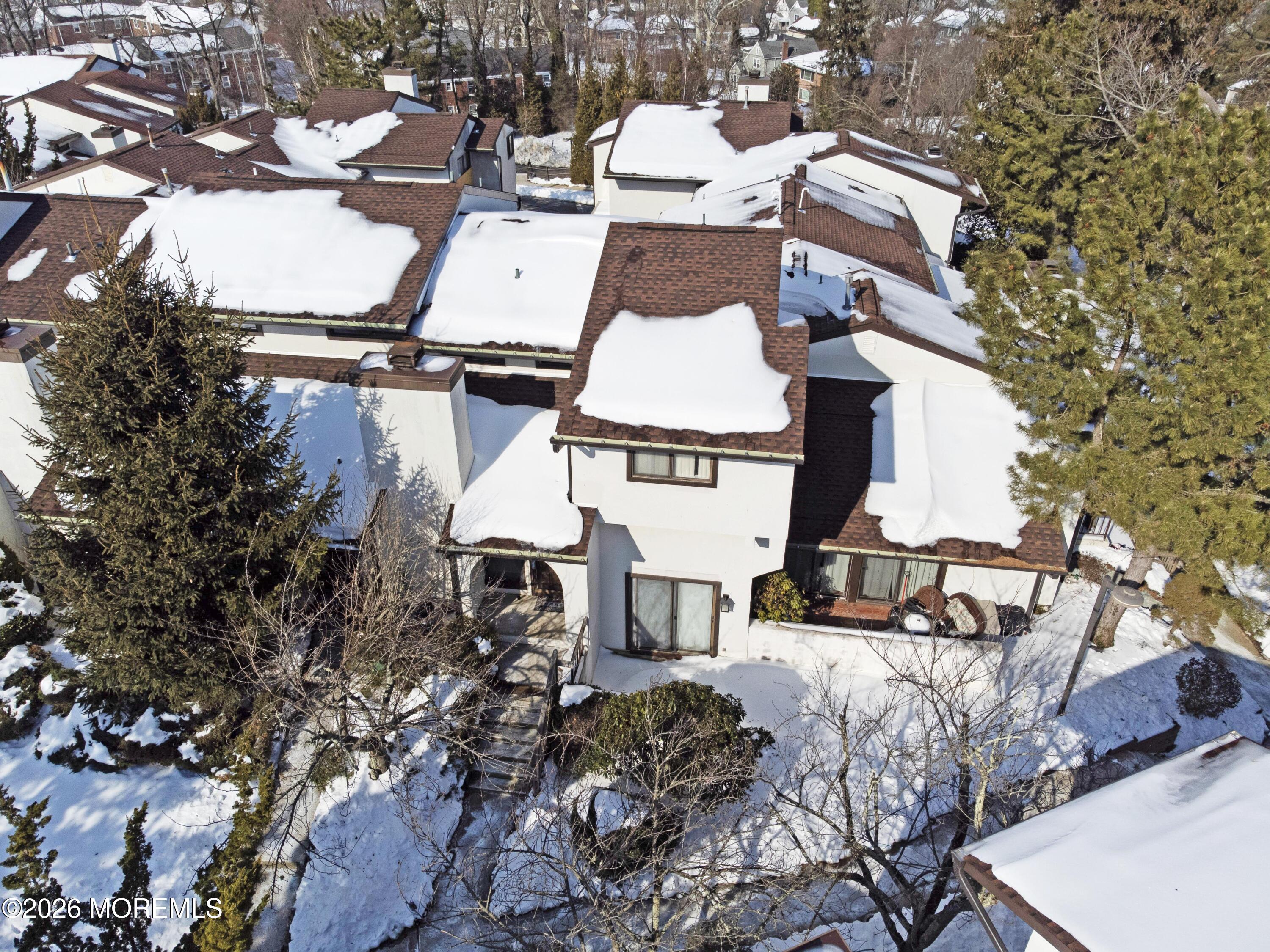 126 Tower Hill Drive 205