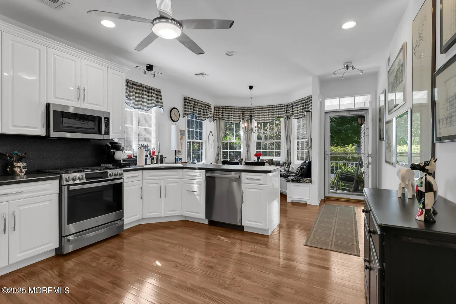 Ocean Twp, New Jersey 07712, United States, 3 Bedrooms Bedrooms, ,3 BathroomsBathrooms,Residential,Active,229080