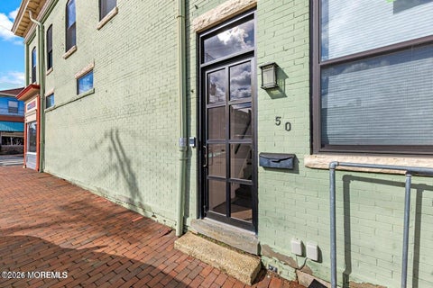 Apartment For Rent - 160 Monmouth Street #2<br/> Red Bank, NJ 07701