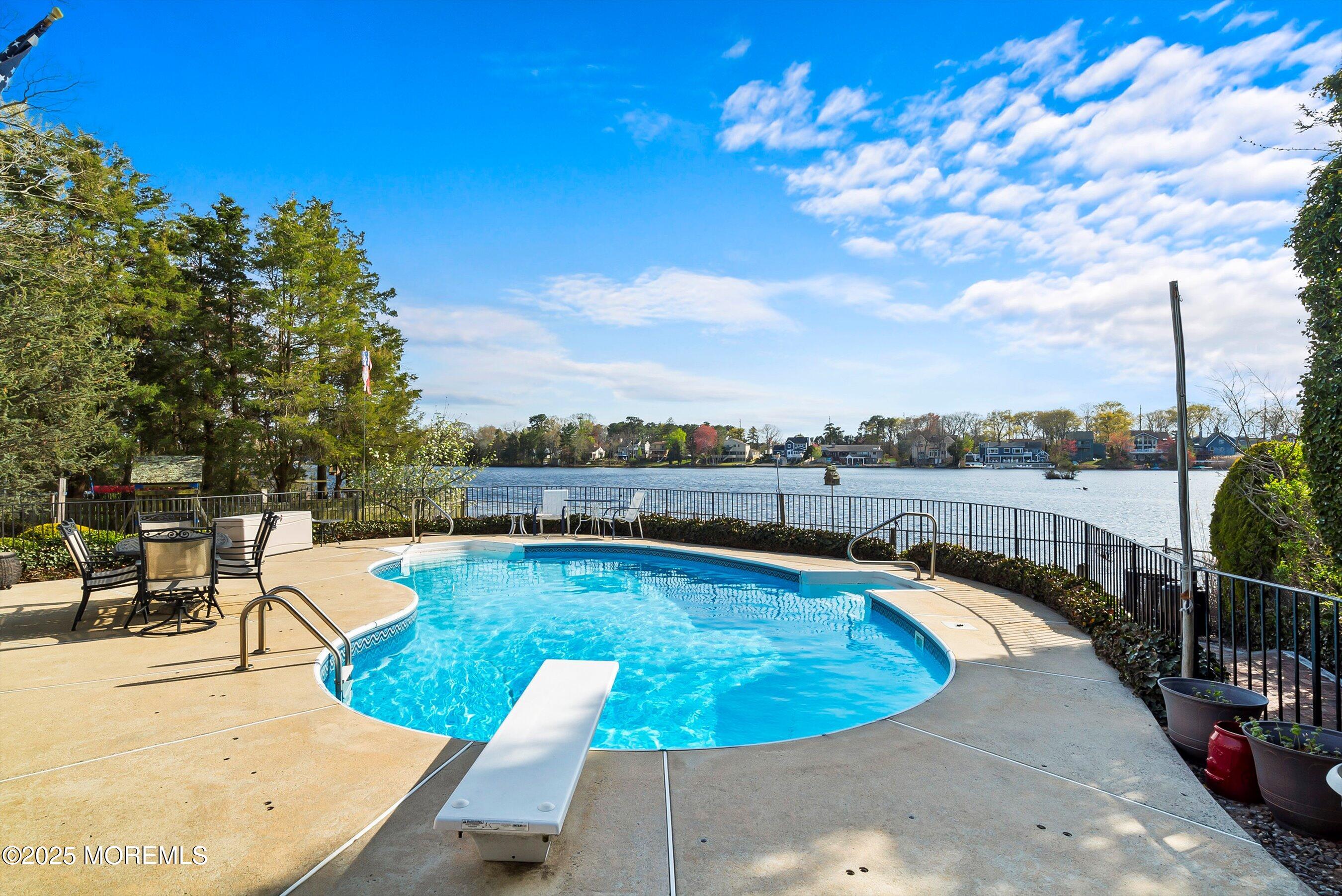 115 N Lakeshore Drive, Manahawkin, New Jersey image 10