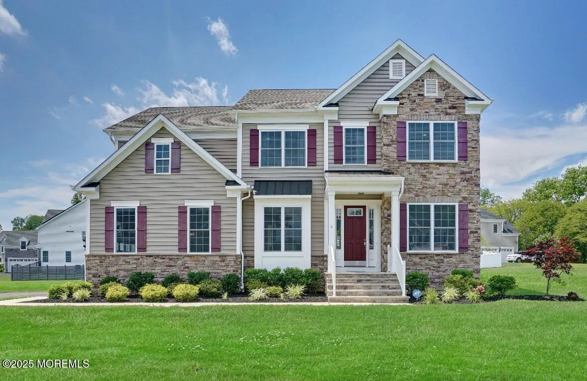 Middletown, New Jersey 07748, United States, 4 Bedrooms Bedrooms, ,4 BathroomsBathrooms,Residential,Active,229102