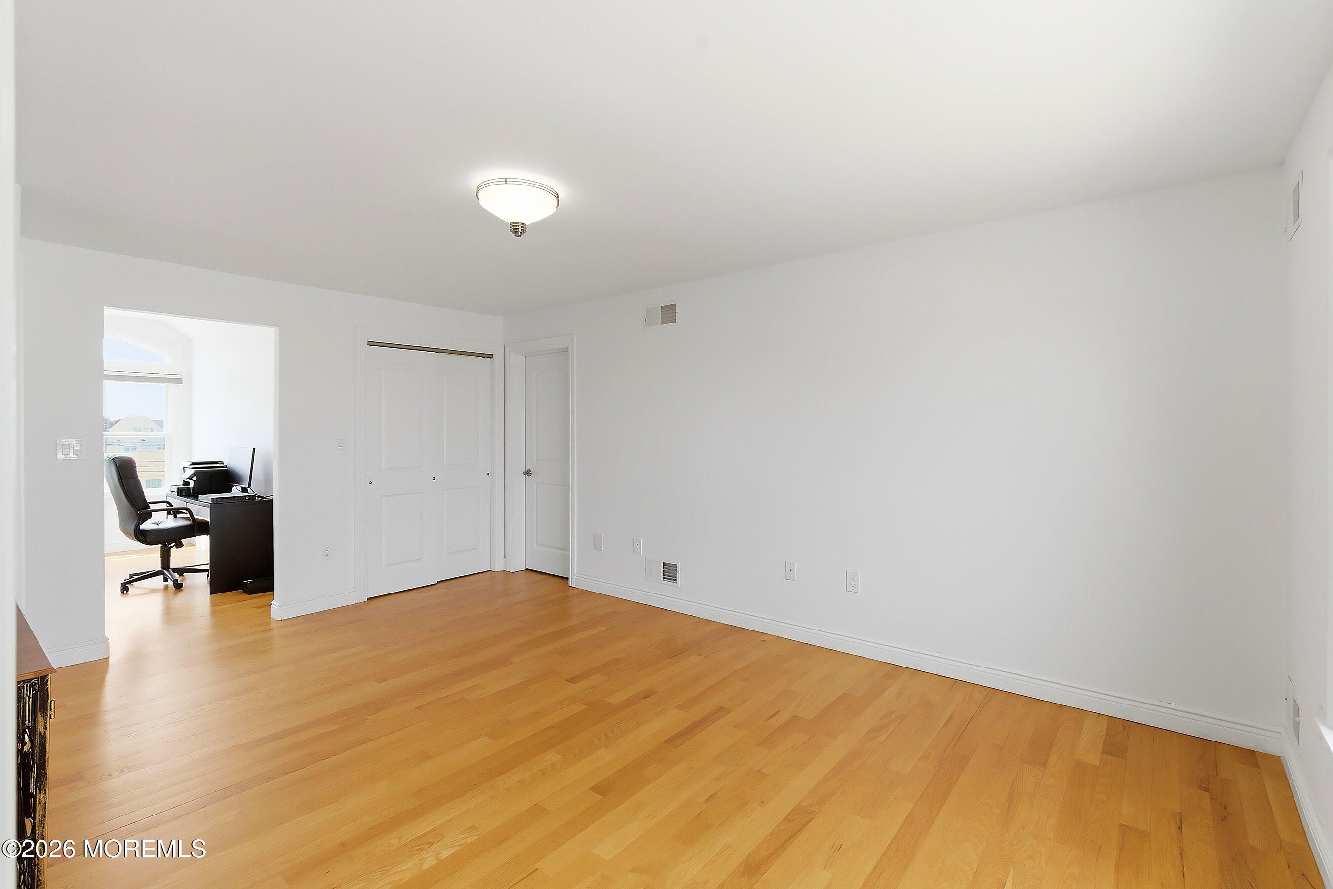 Toms River, New Jersey, 08753, United States, 5 Bedrooms Bedrooms, ,5 BathroomsBathrooms,Residential,Active,2052085