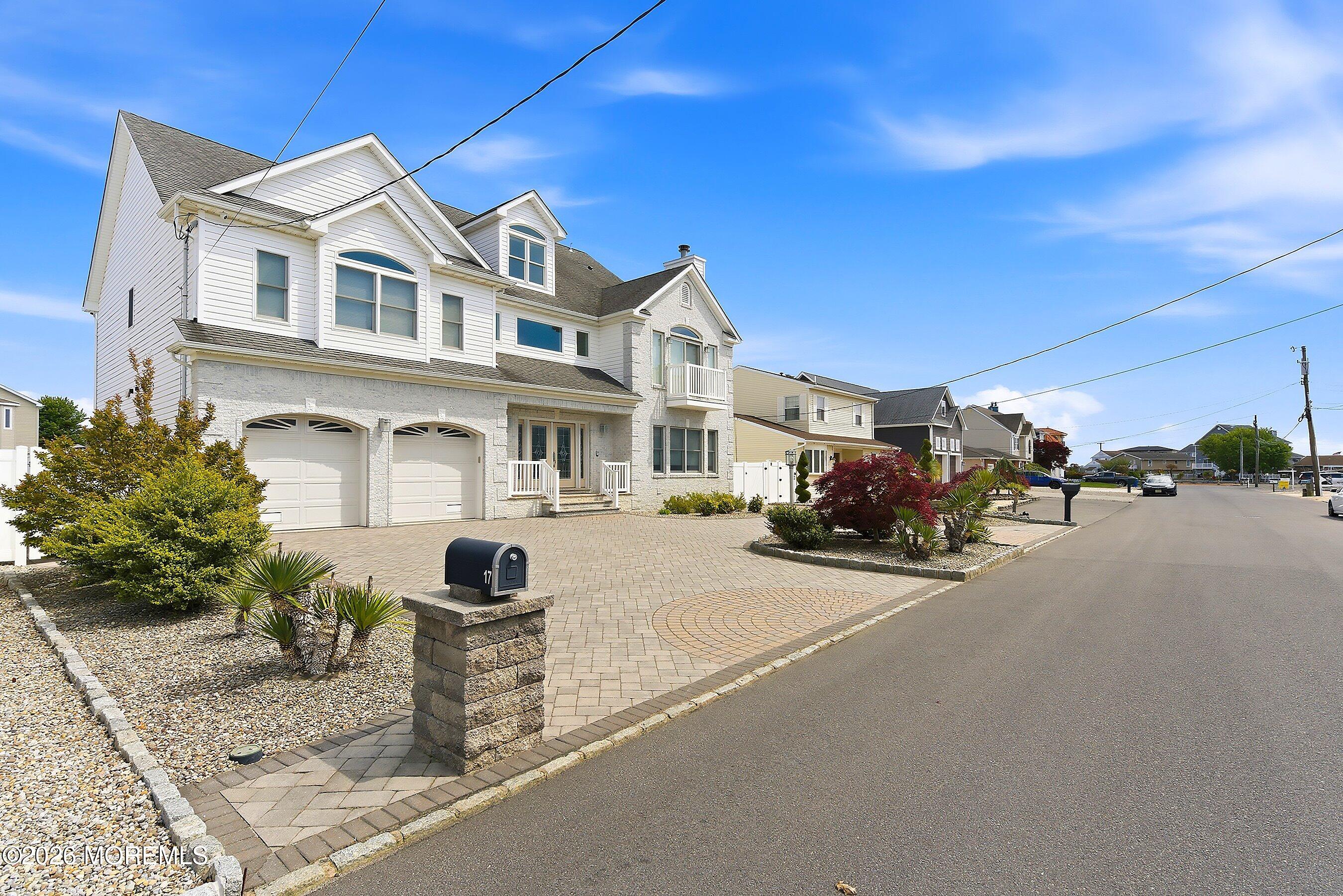 Toms River, New Jersey, 08753, United States, 5 Bedrooms Bedrooms, ,5 BathroomsBathrooms,Residential,Active,2052085