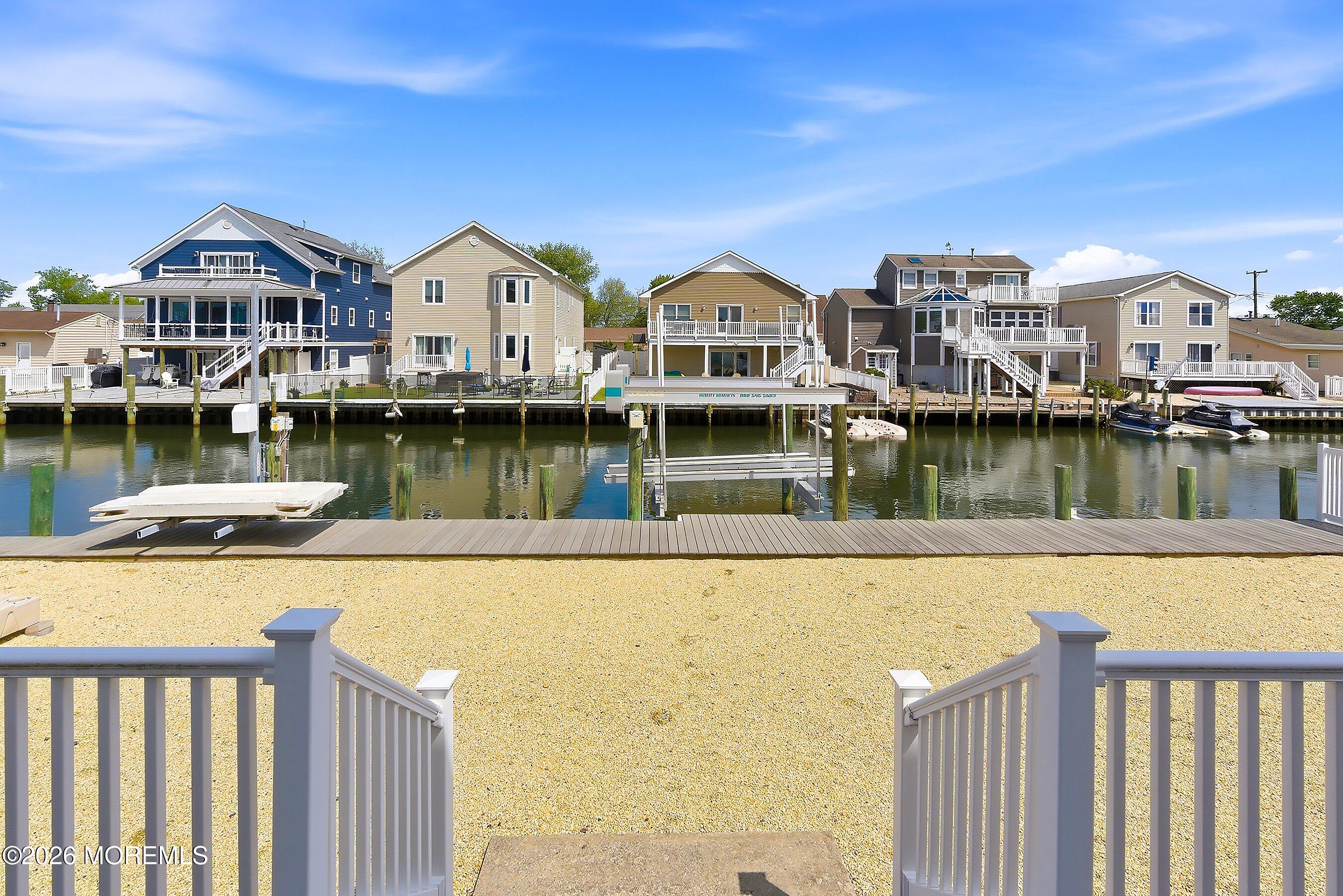 Toms River, New Jersey, 08753, United States, 5 Bedrooms Bedrooms, ,5 BathroomsBathrooms,Residential,Active,2052085