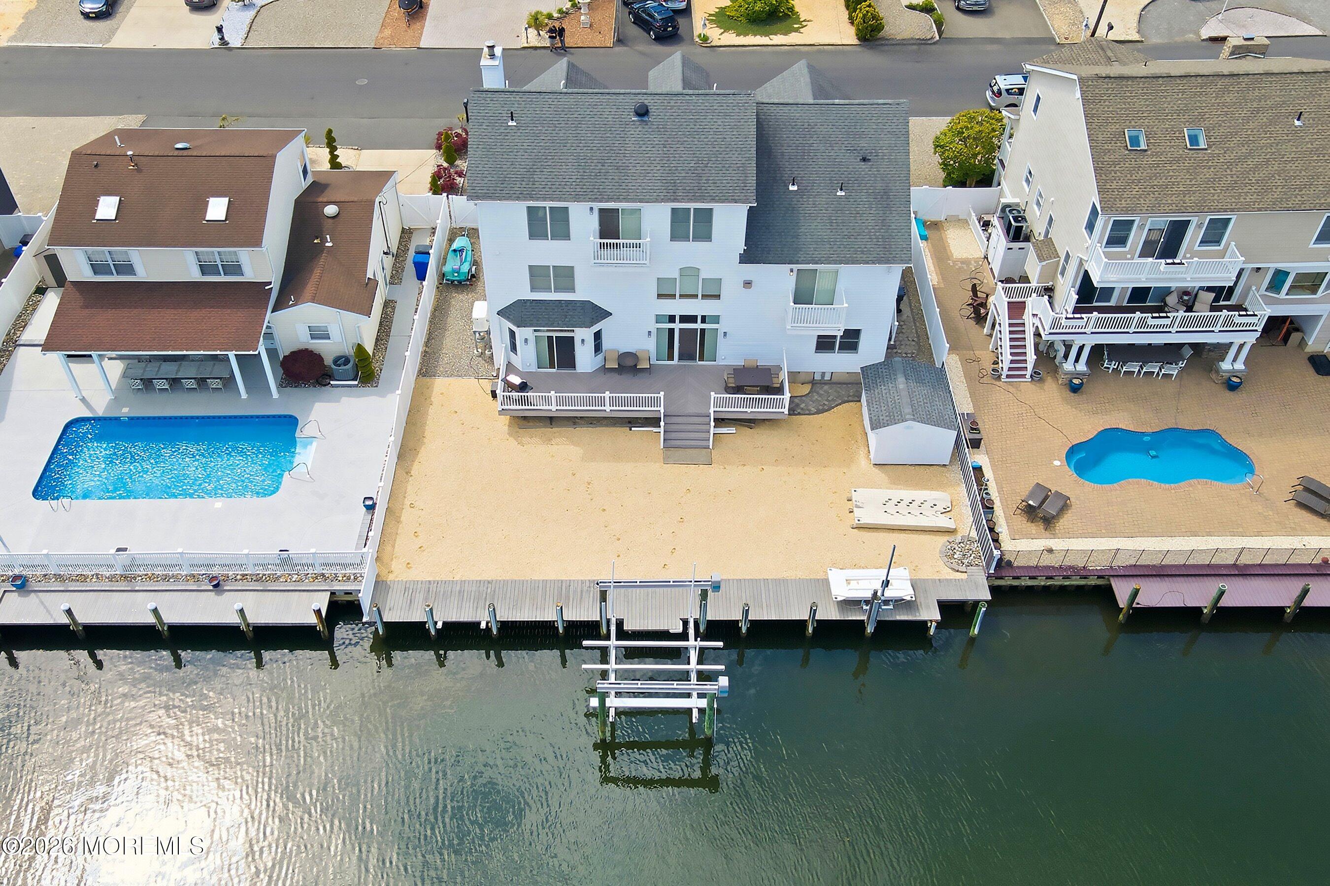Toms River, New Jersey, 08753, United States, 5 Bedrooms Bedrooms, ,5 BathroomsBathrooms,Residential,Active,2052085