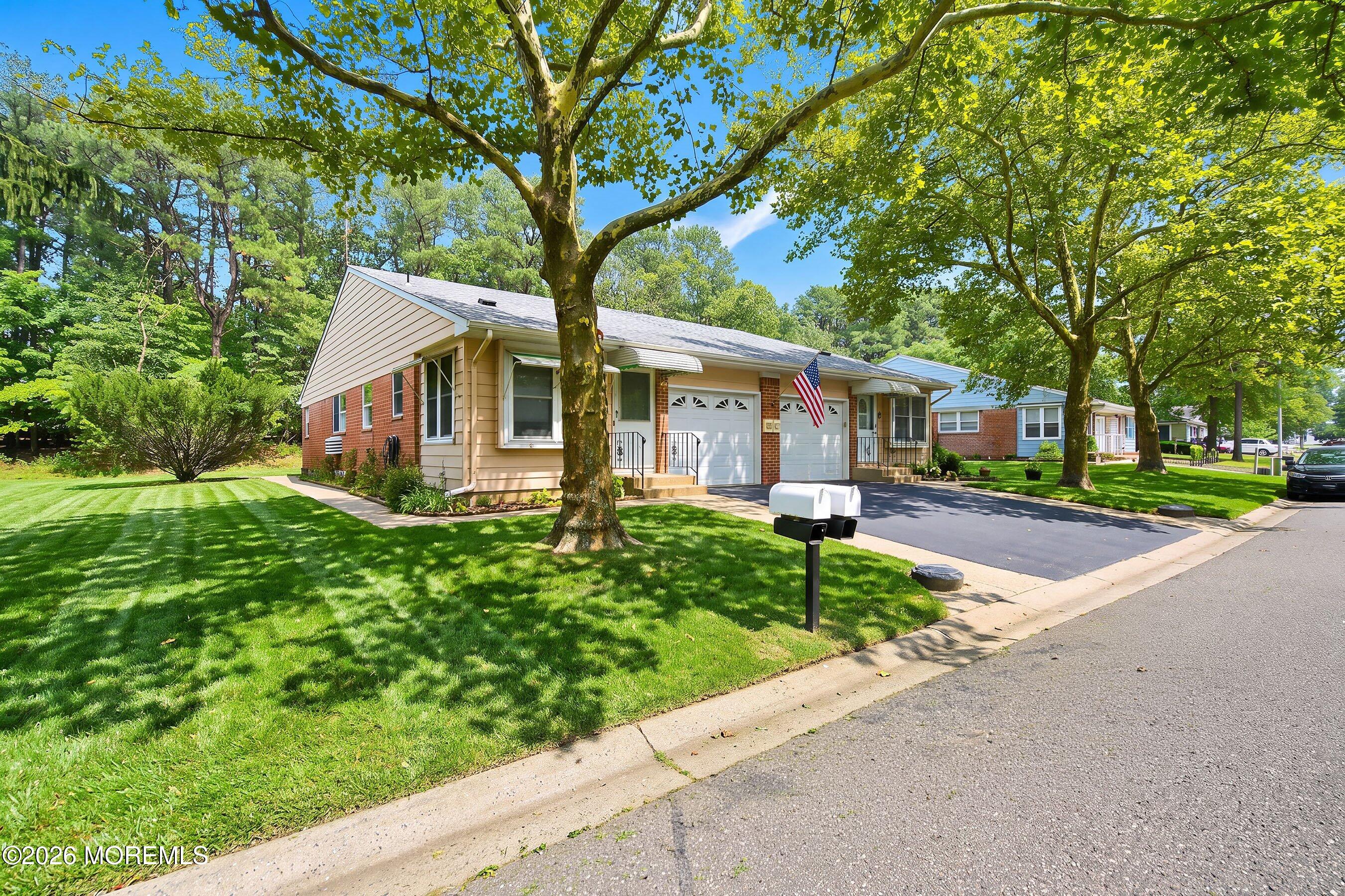 65 A Yorktowne Parkway A - Photo 3