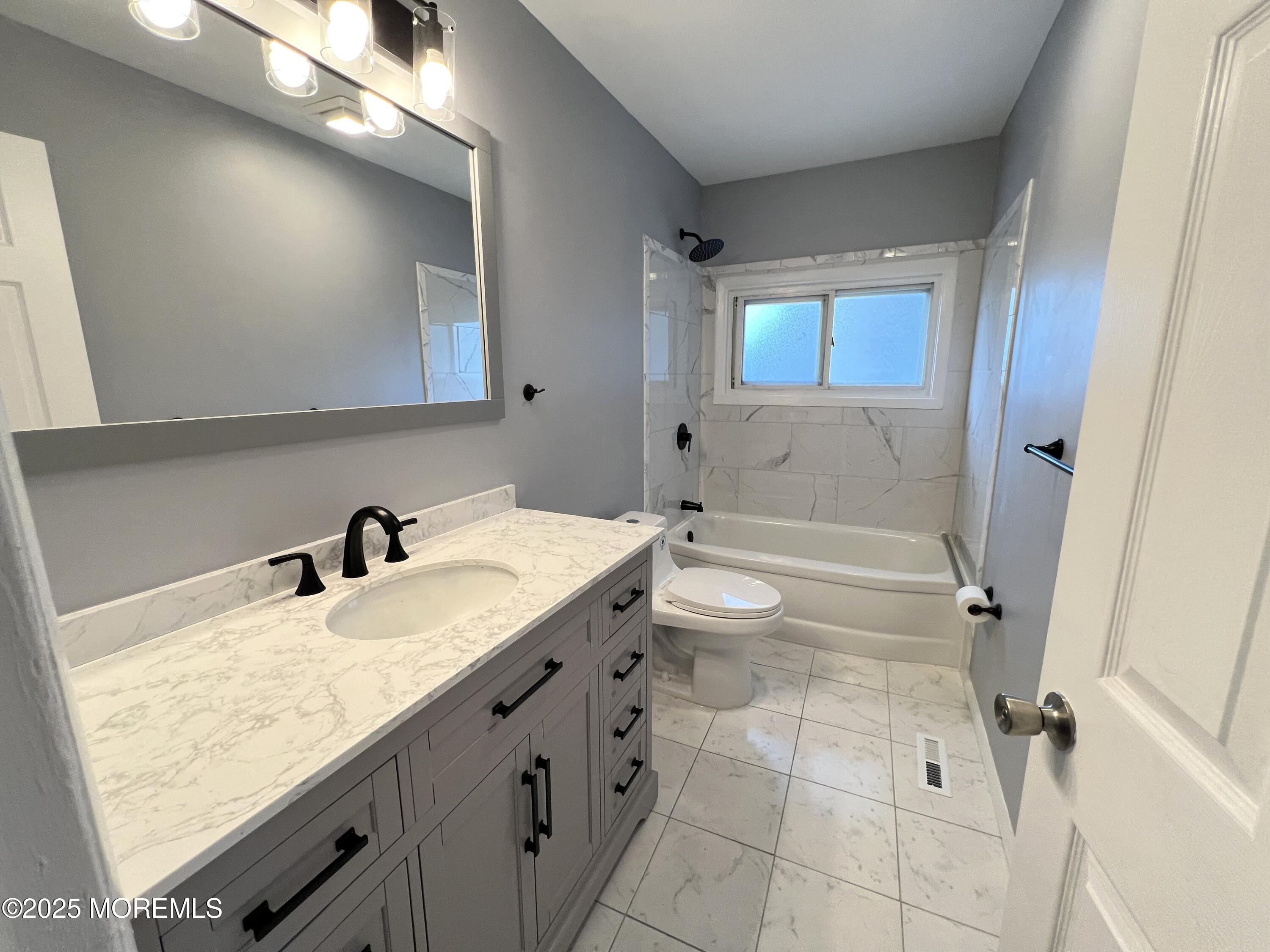 67 Medford Lane, Willingboro, New Jersey image 23