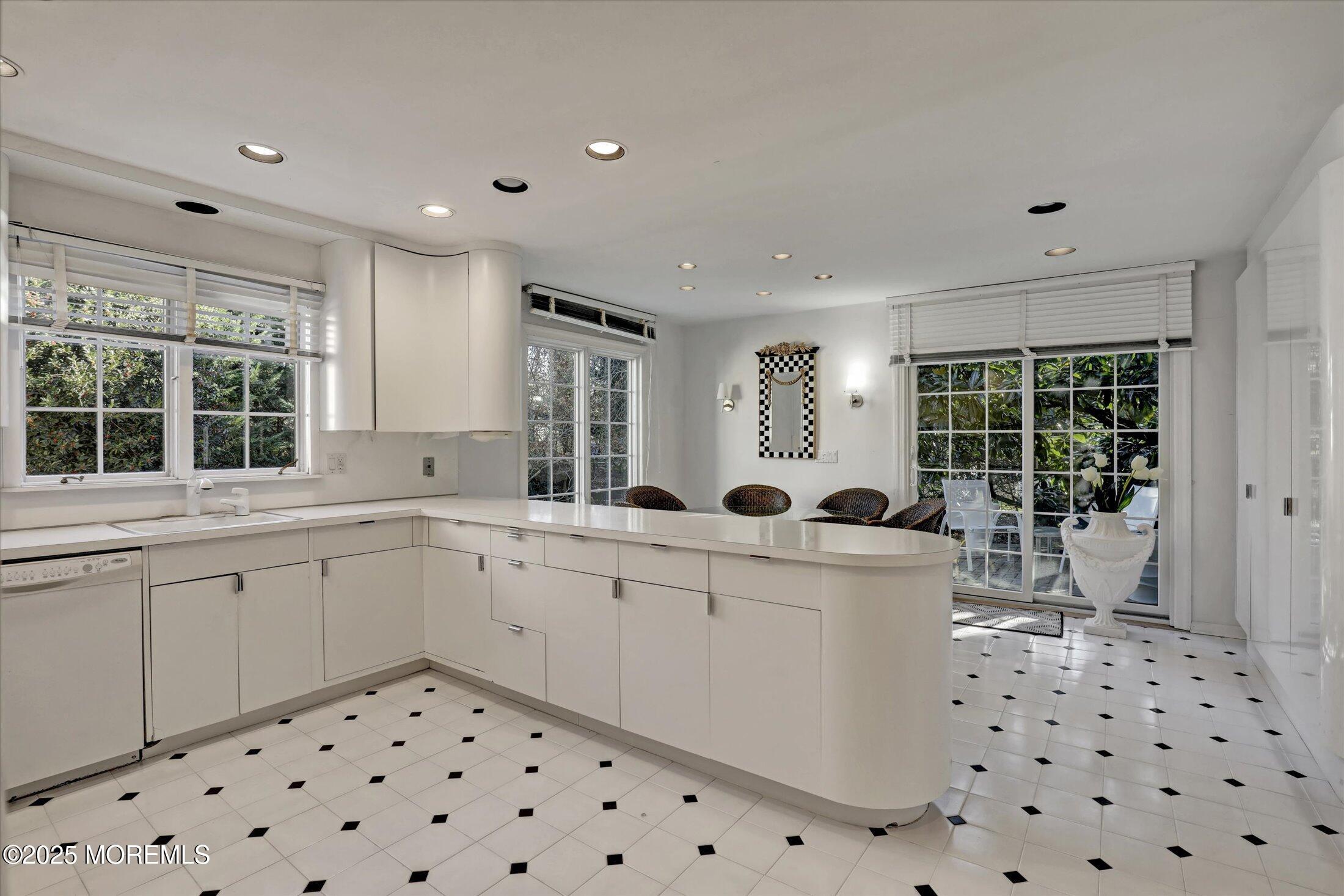 12 Woodford Road, Deal, New Jersey image 21