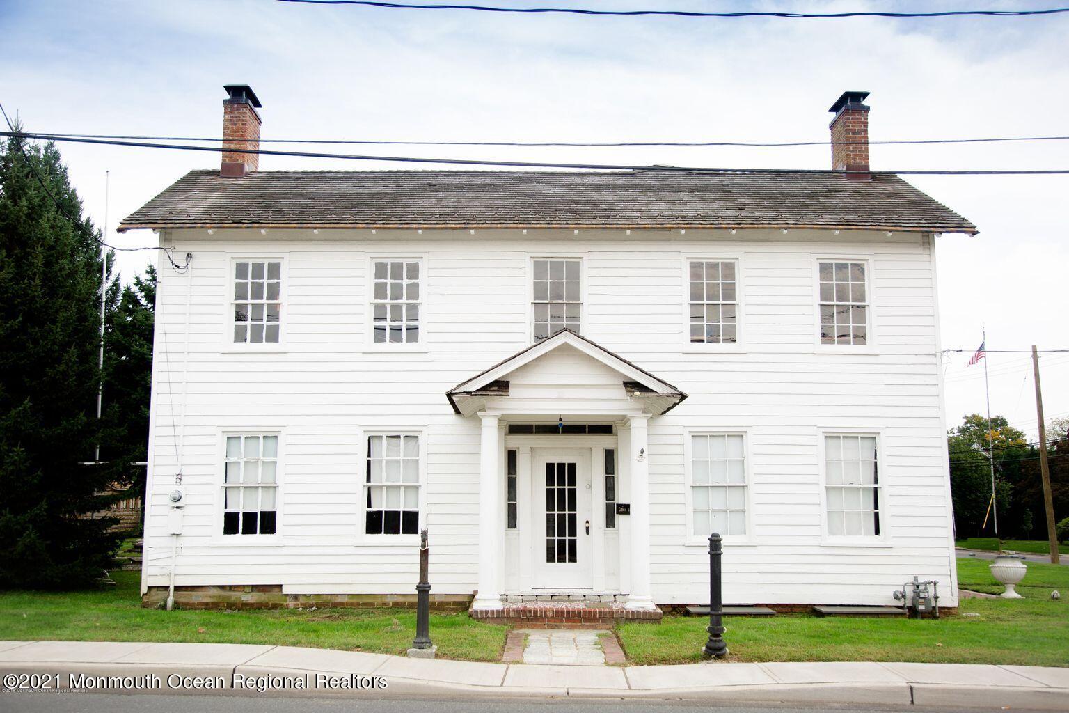 583 Cedar Avenue