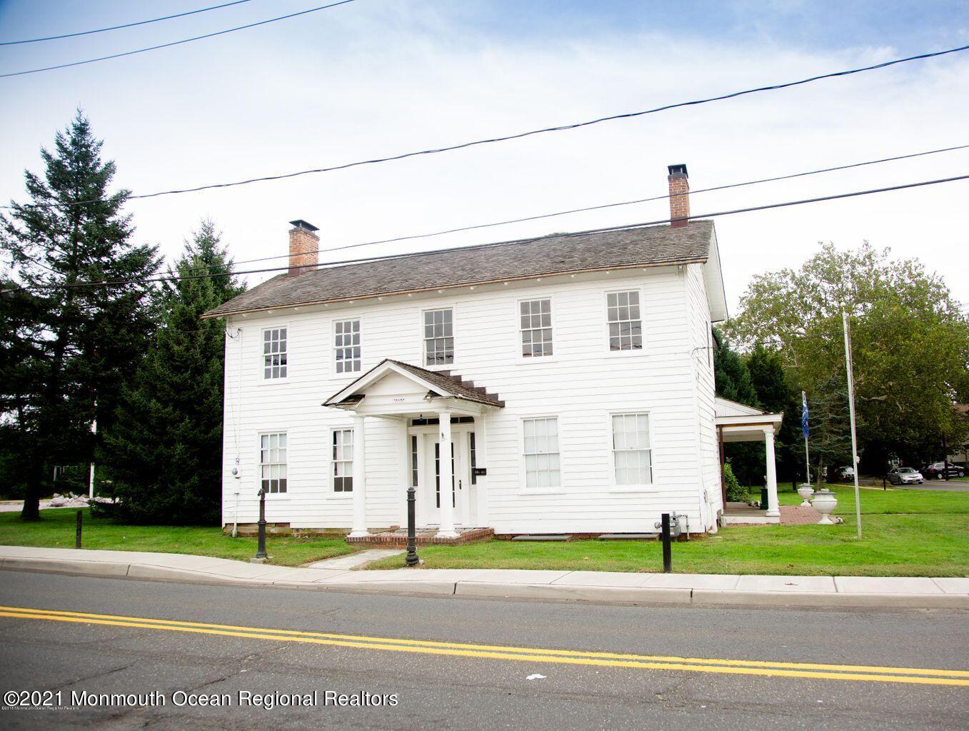 583 Cedar Avenue