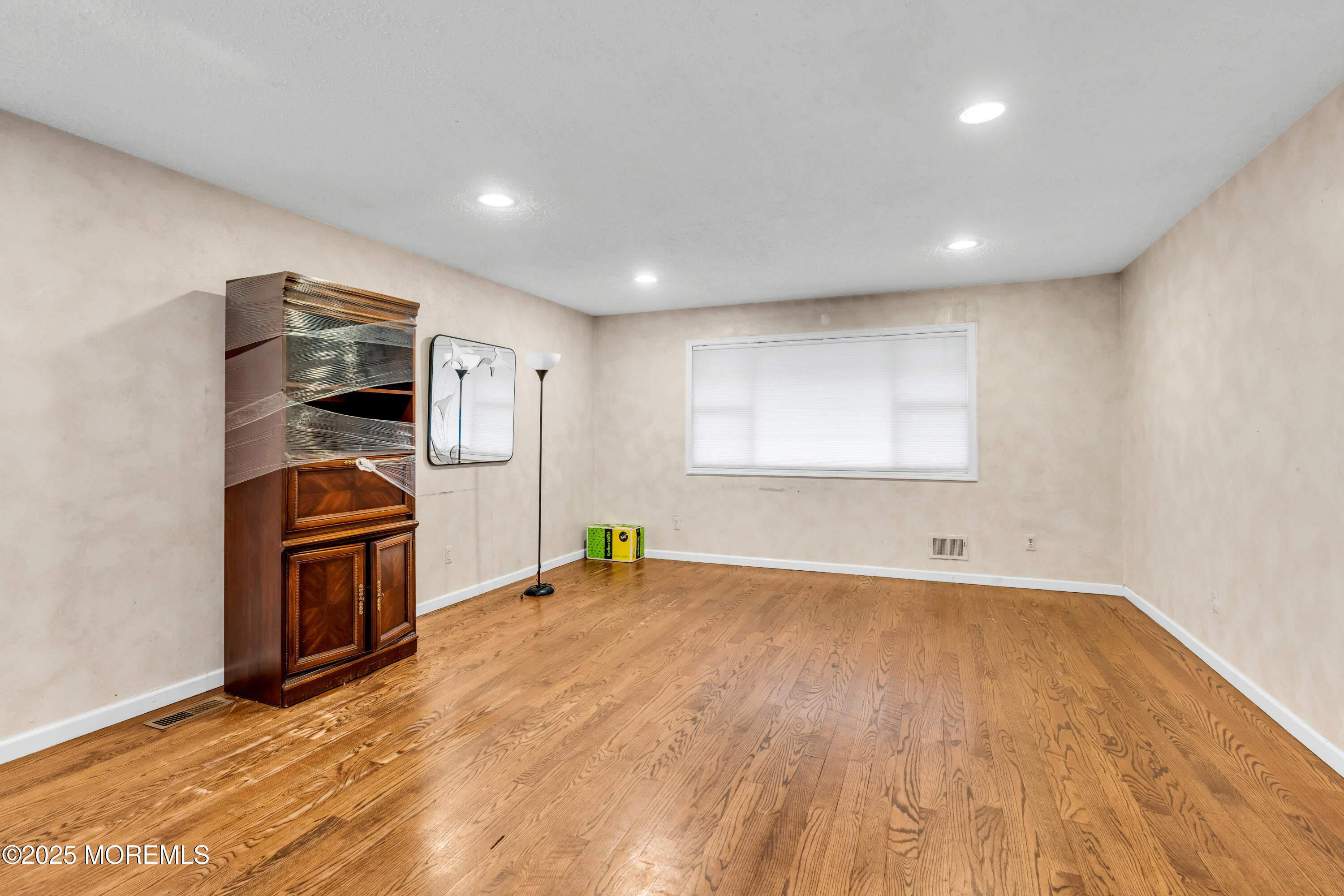 20 Lone Star Lane, Manalapan, New Jersey image 6