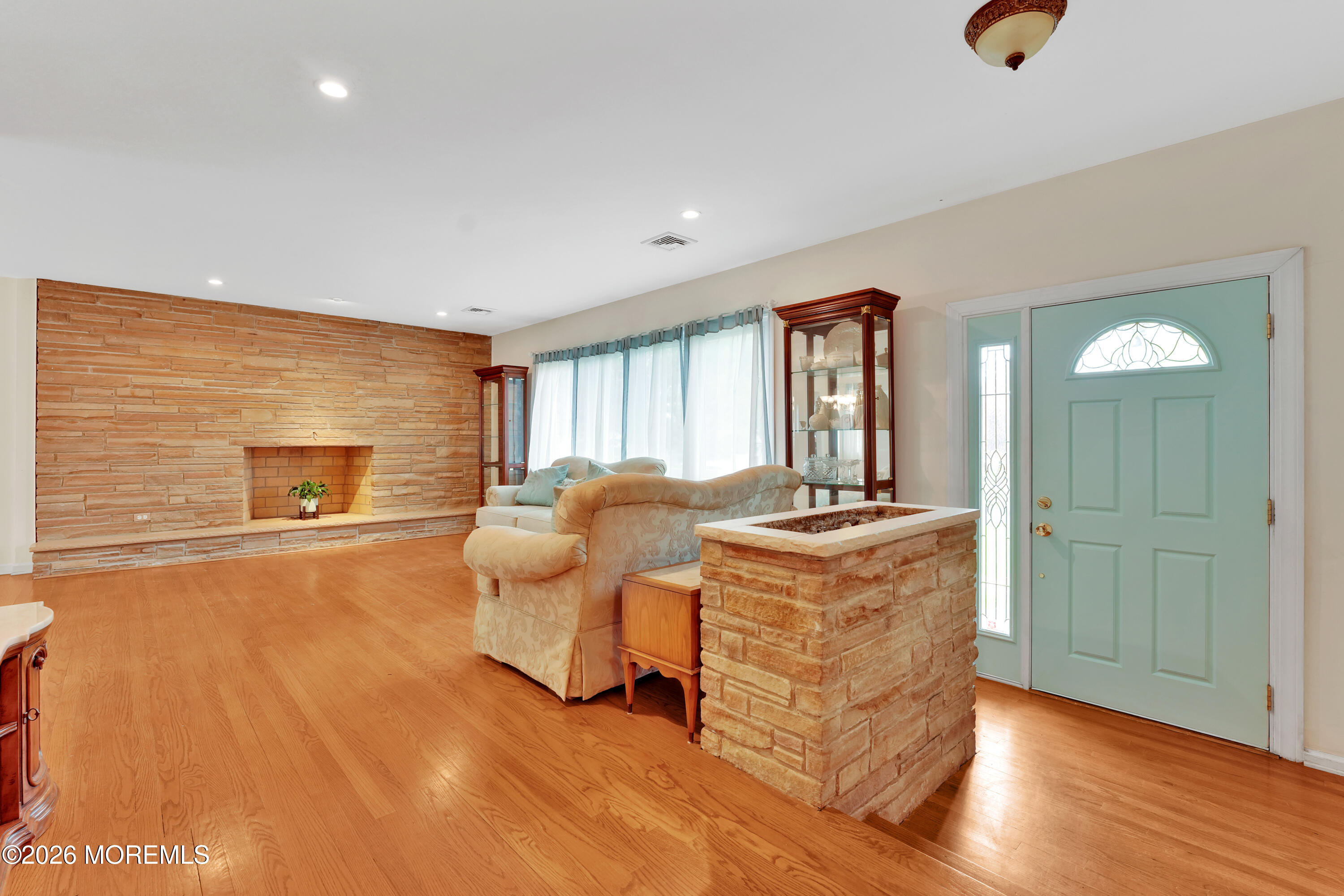 52 Silverwhite Road