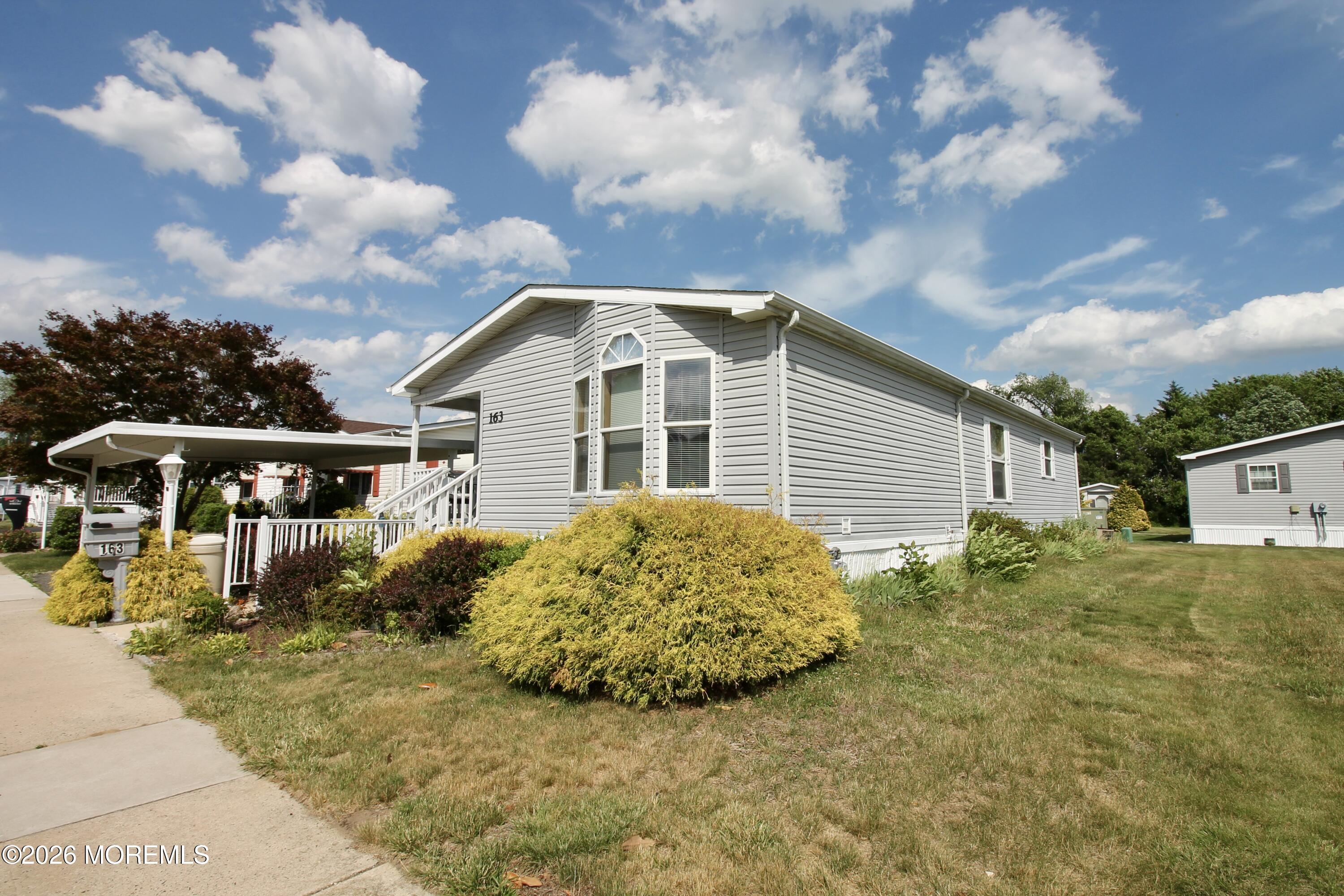 163 Field Place