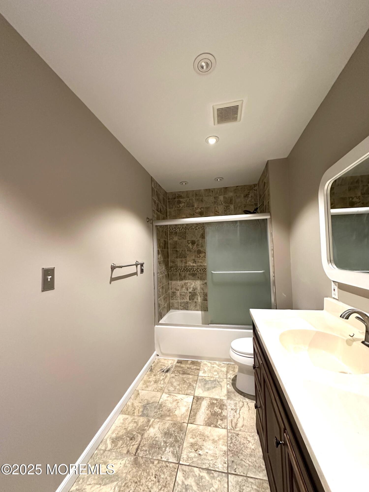 6 Village Green Way, Hazlet, New Jersey image 24