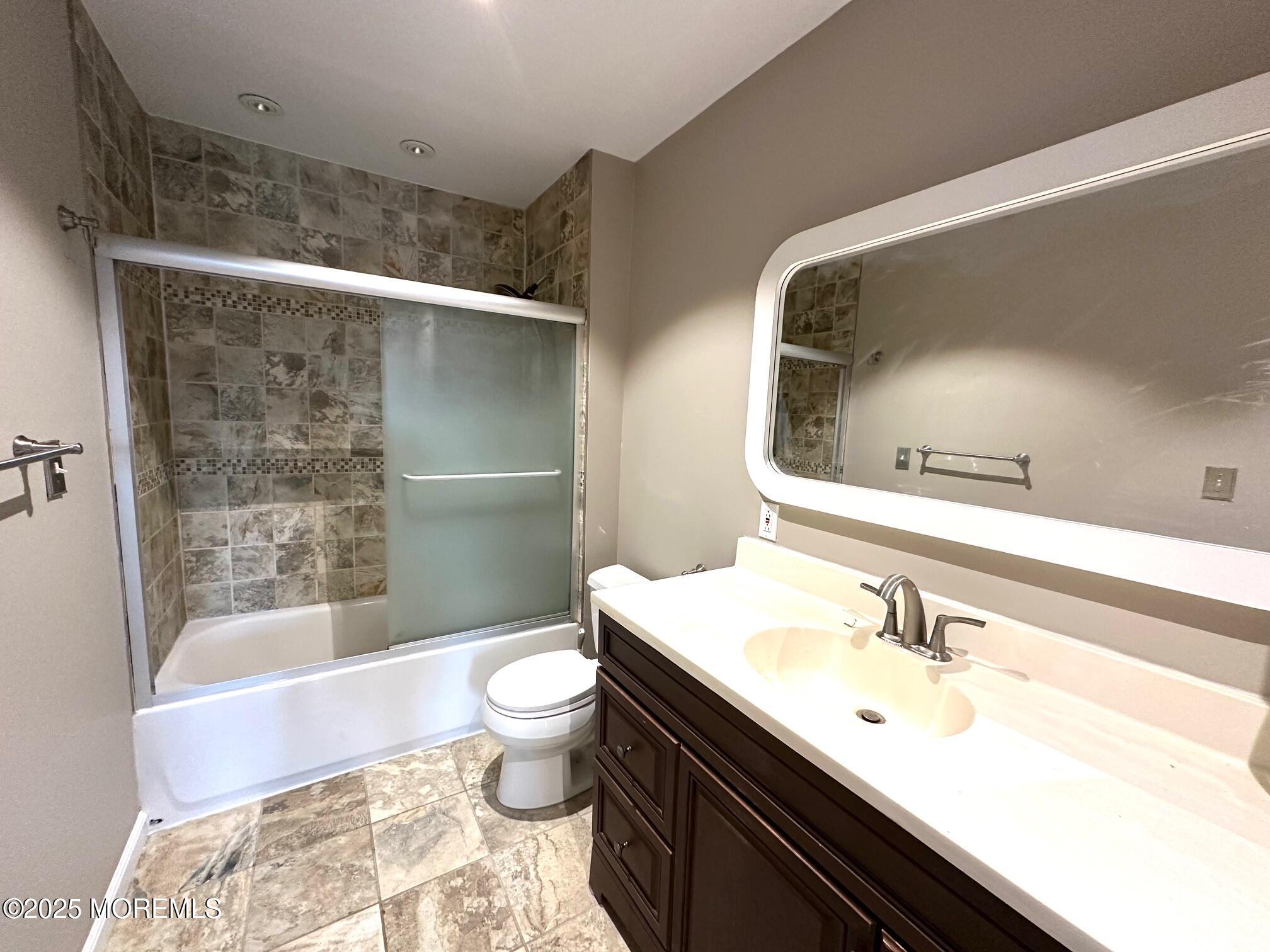 6 Village Green Way, Hazlet, New Jersey image 22