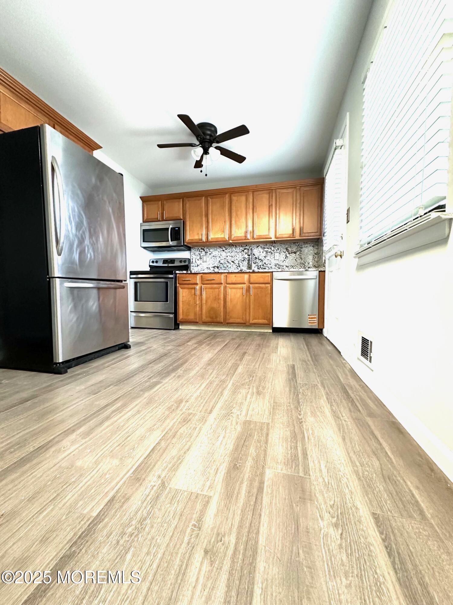 6 Village Green Way, Hazlet, New Jersey image 11