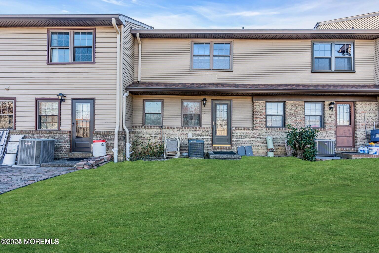 6 Village Green Way, Hazlet, New Jersey image 29