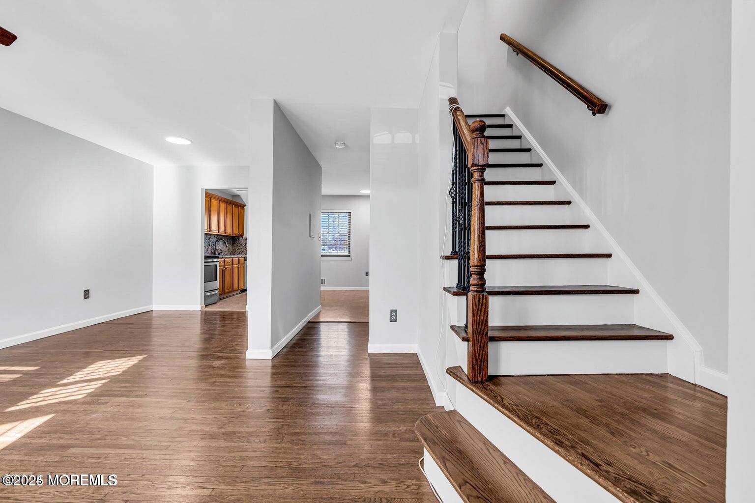 6 Village Green Way, Hazlet, New Jersey image 7