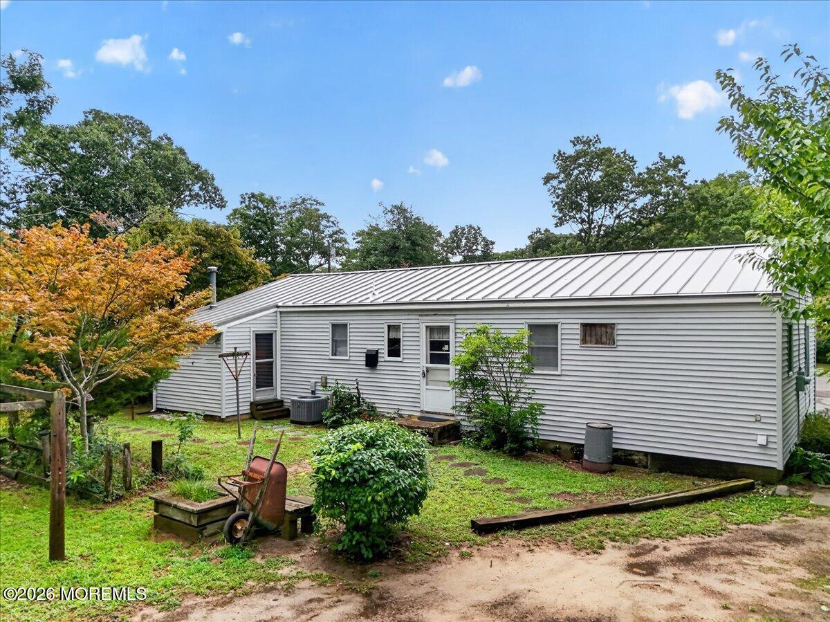 205 2nd Avenue