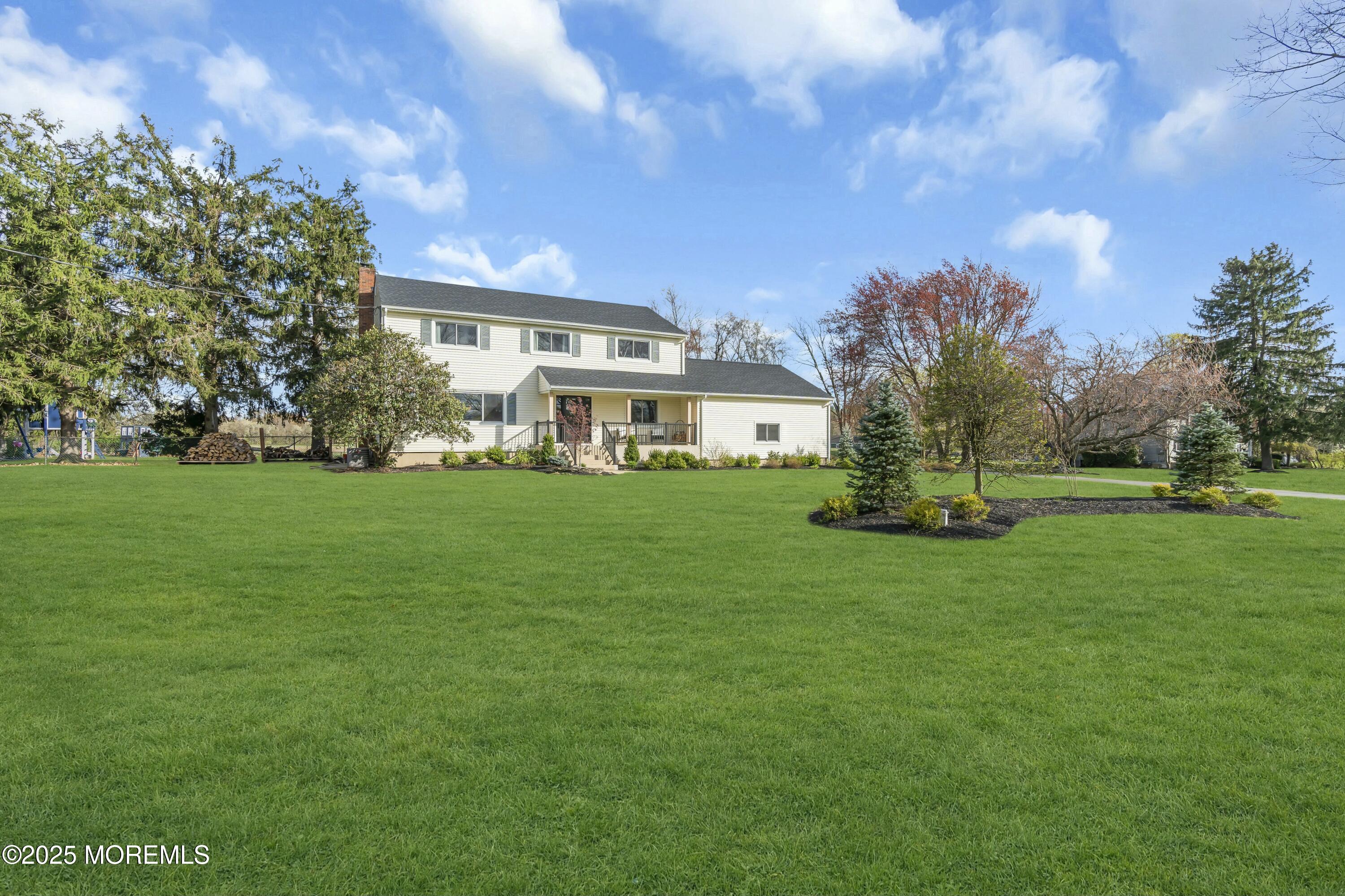 221 Sweetmans Lane, Millstone, New Jersey image 4